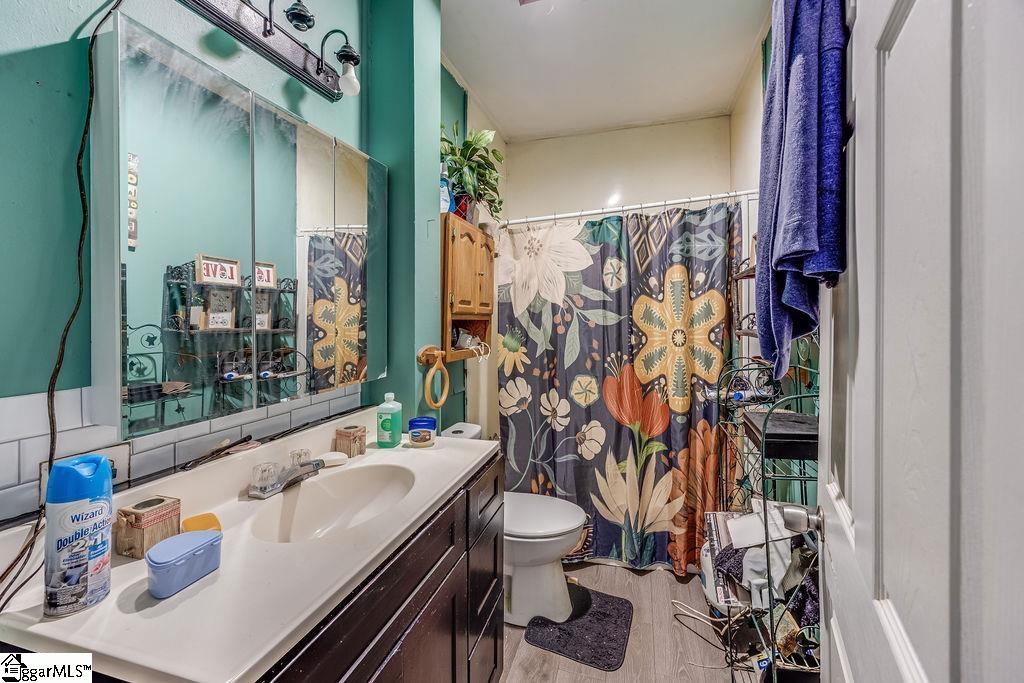 46 Peachtree Street Clinton, SC 29325