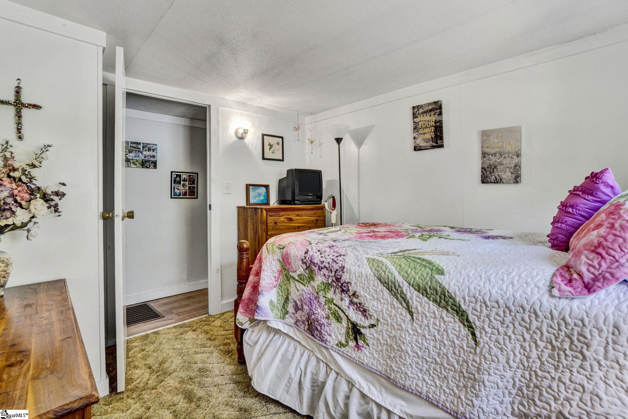 471 Boyds Mill Pond Road Laurens, SC 29360