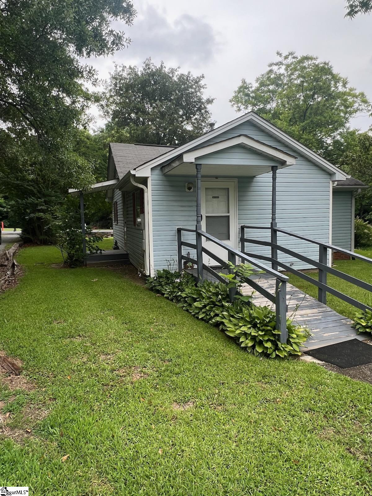 170 S Blackstock Road Spartanburg, SC 29301