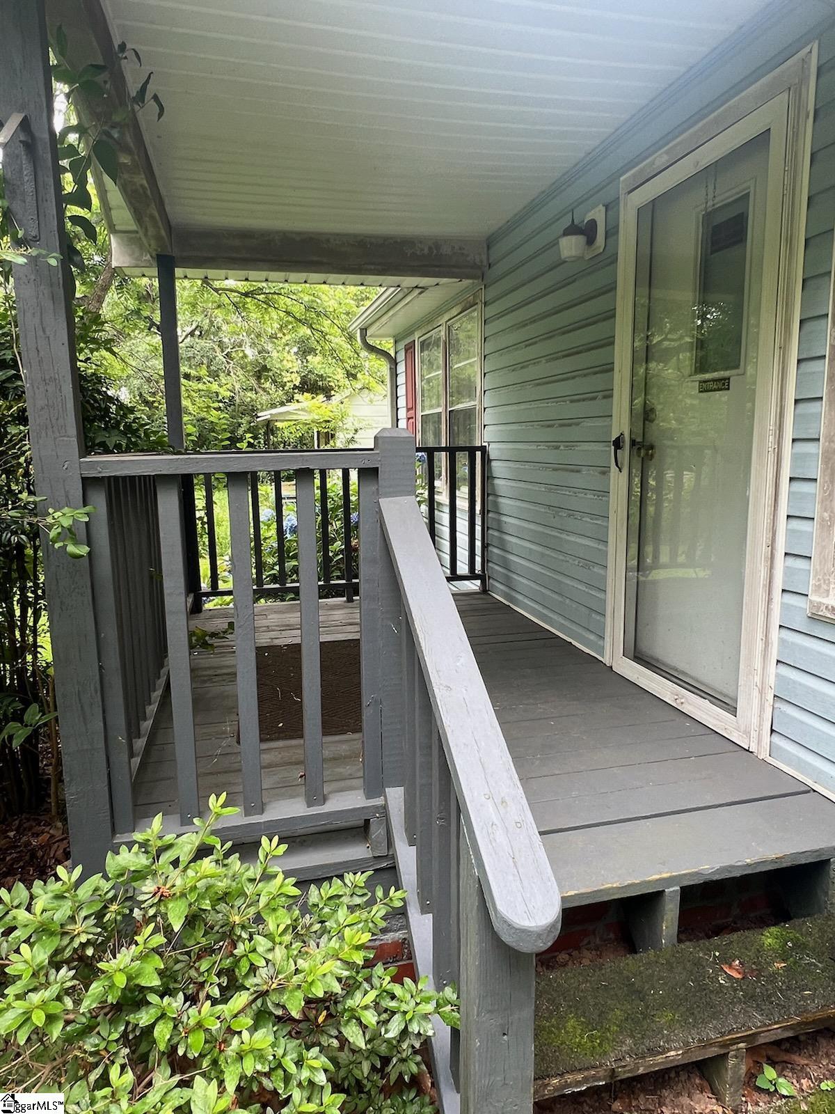 170 S Blackstock Road Spartanburg, SC 29301