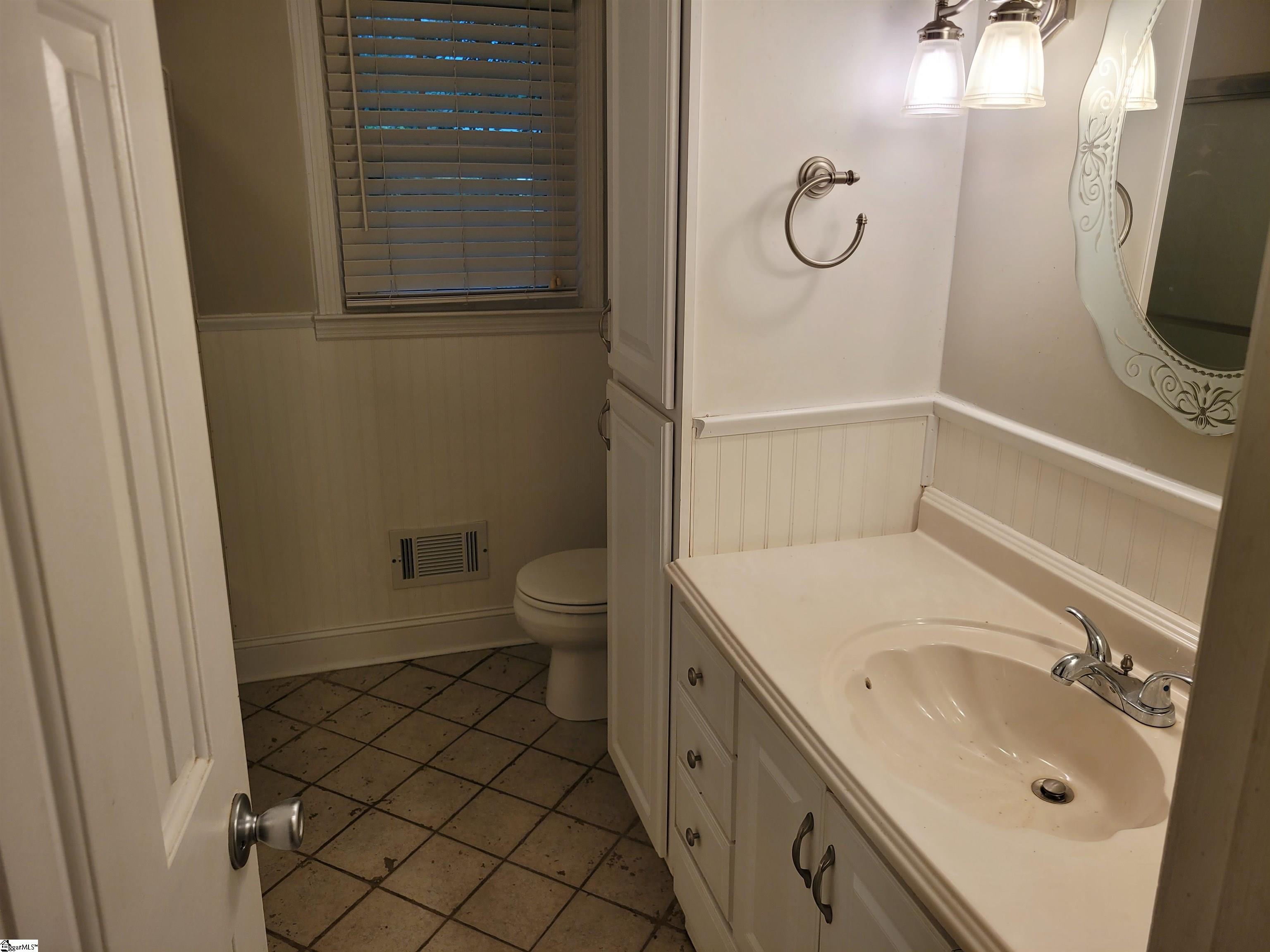 103 Pinehurst Drive Mauldin, SC 29662