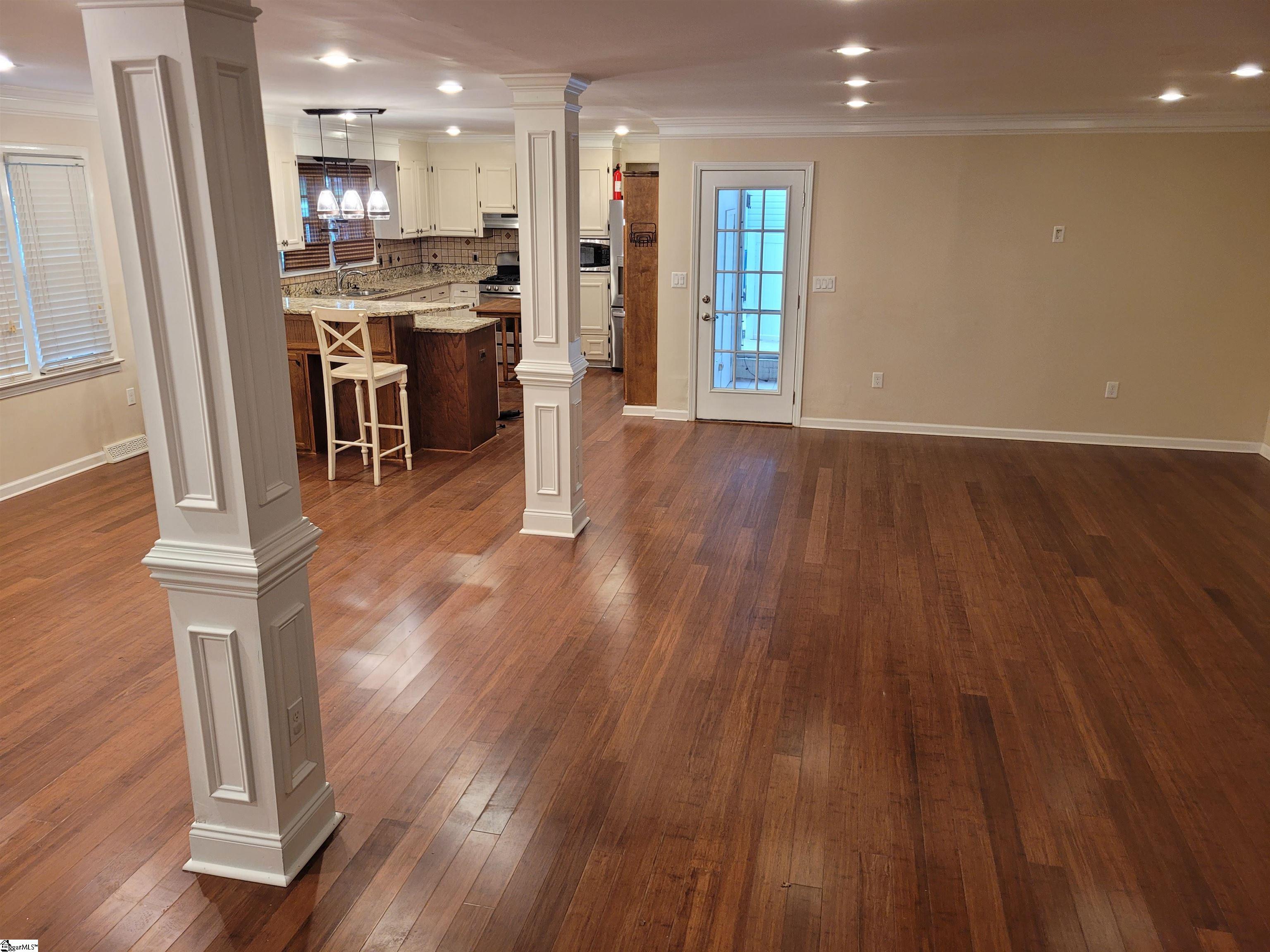 103 Pinehurst Drive Mauldin, SC 29662