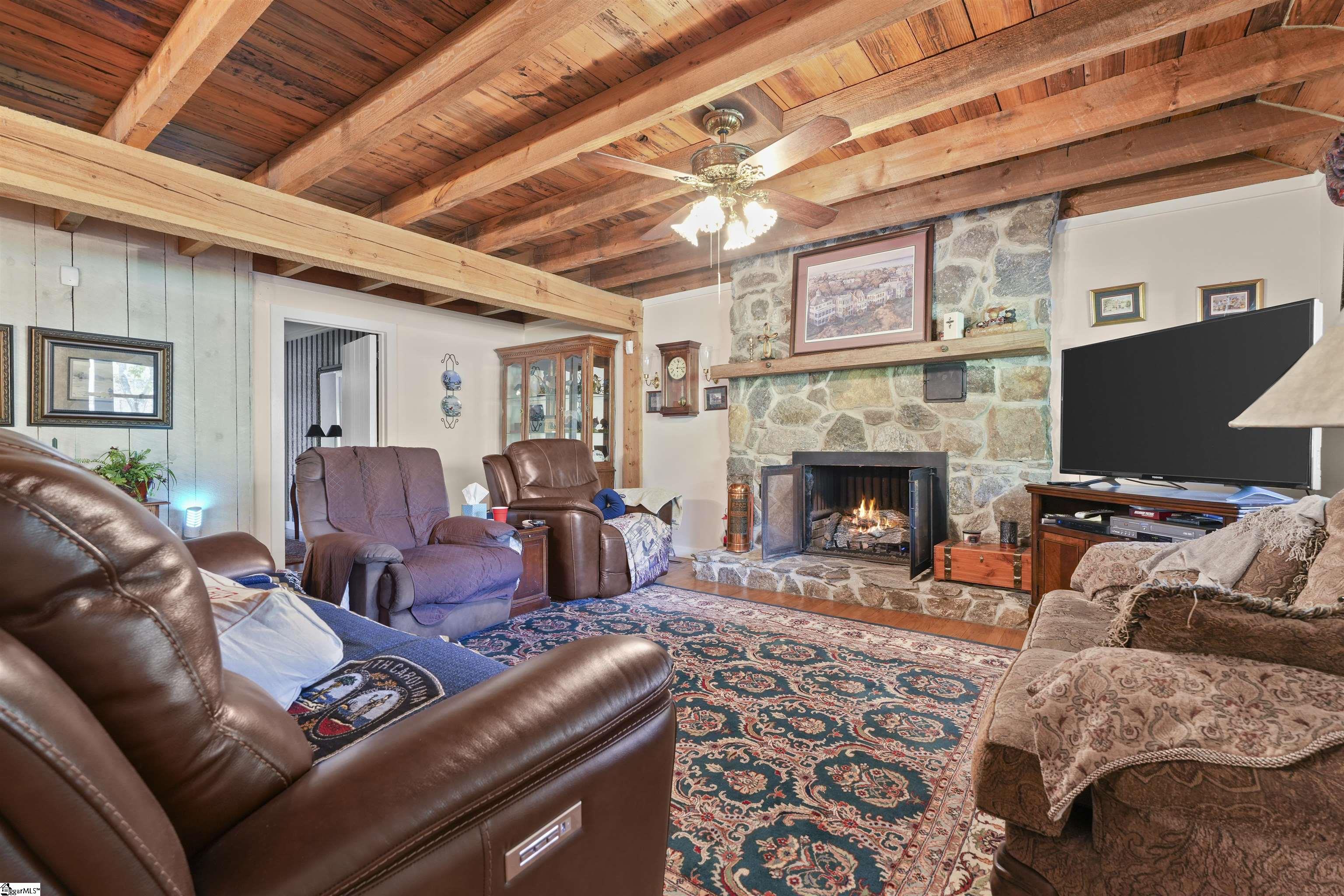 21 Saluda Dam Road Greenville, SC 29611