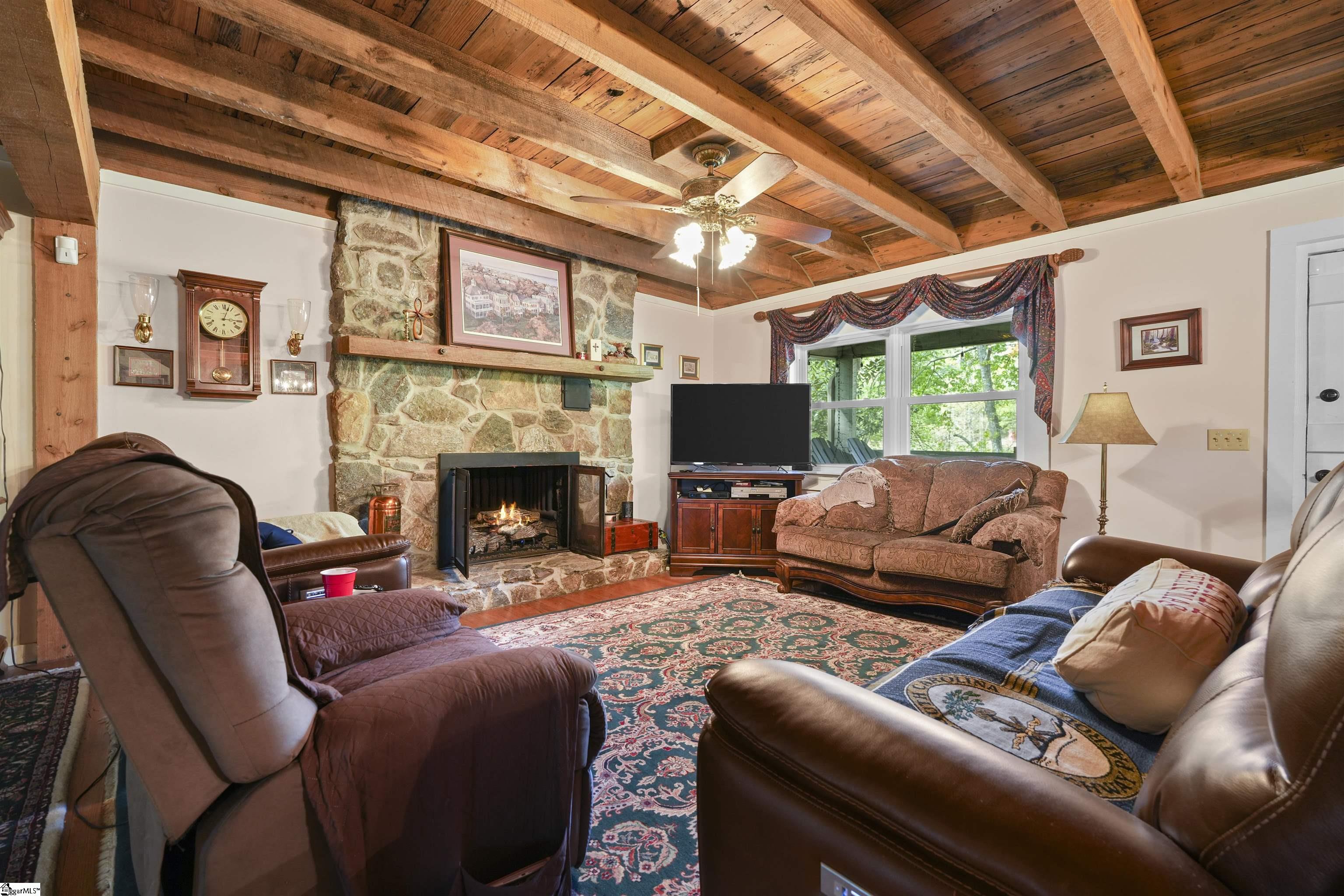 21 Saluda Dam Road Greenville, SC 29611