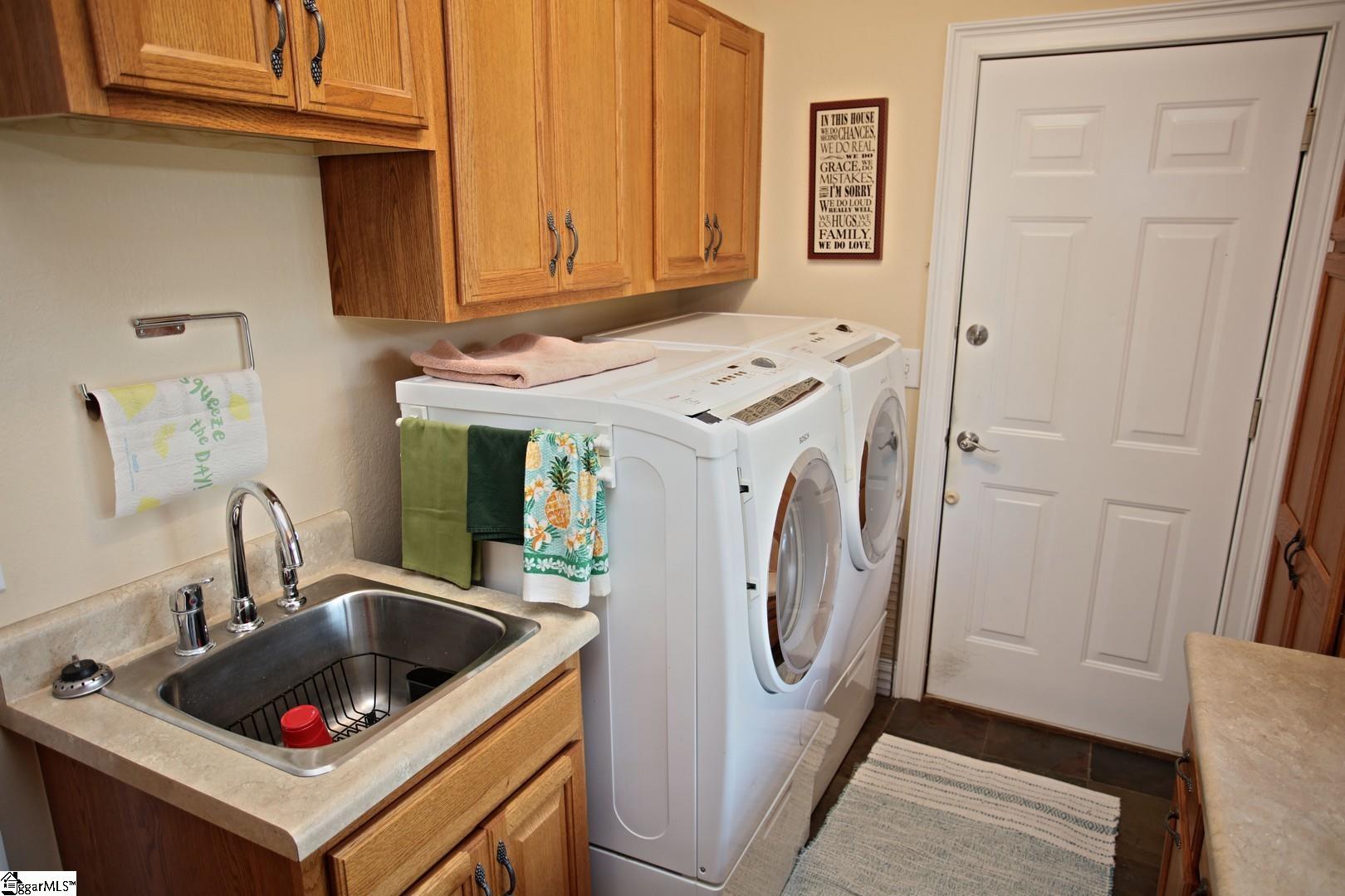 302 Meadowlark Lane Seneca, SC 29672