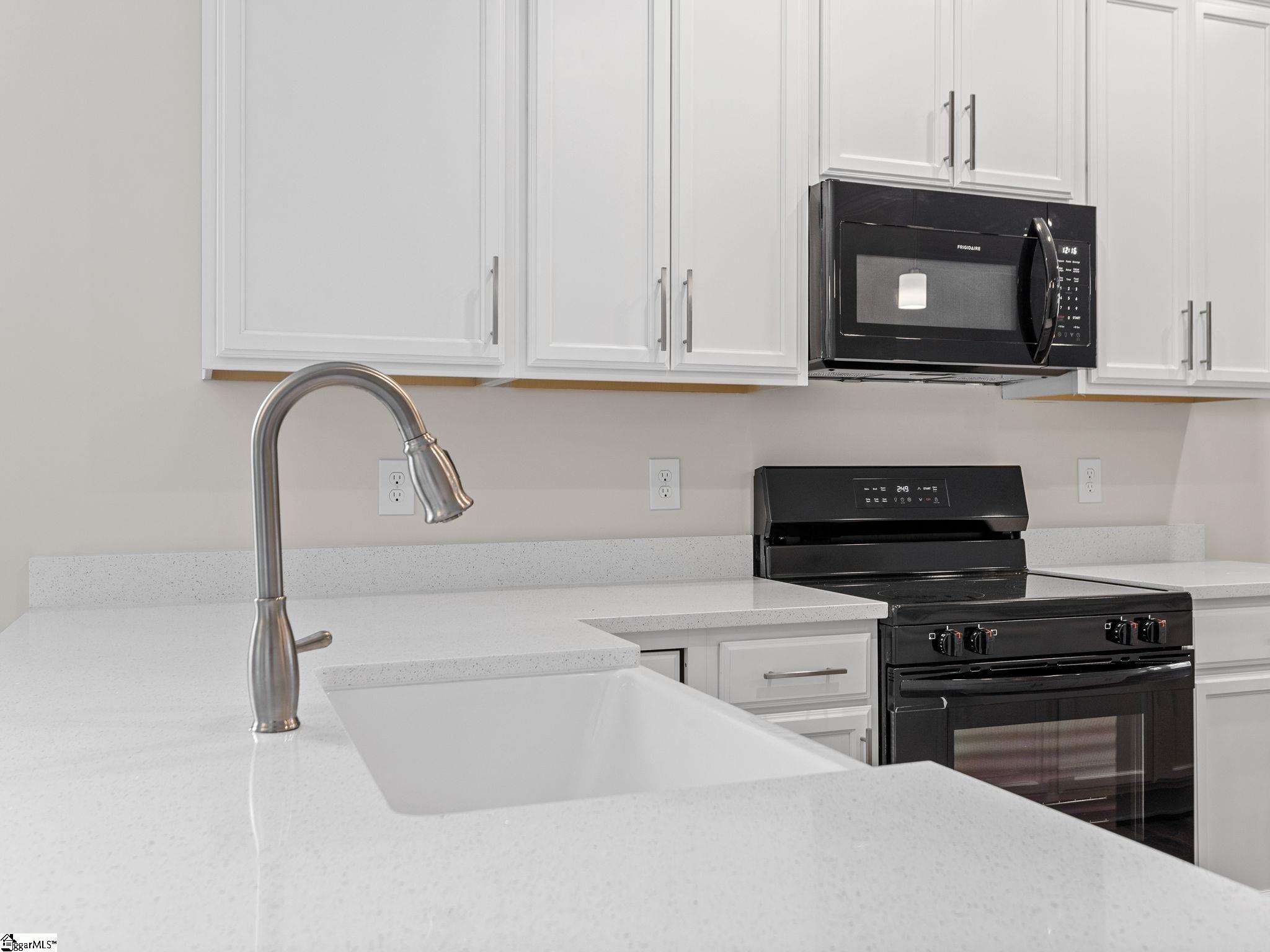 330 River Trace Loop Simpsonville, SC 29680