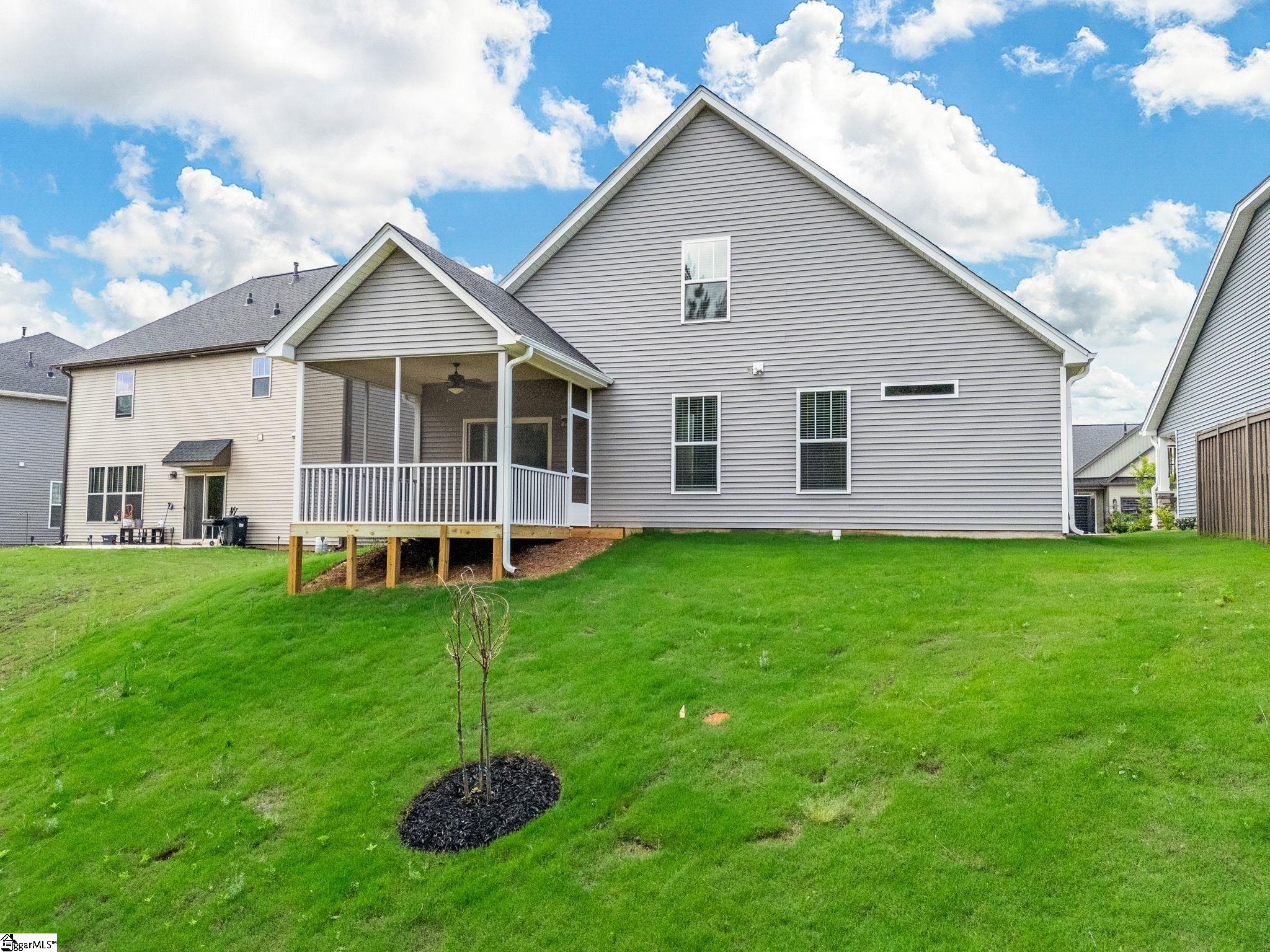 330 River Trace Loop Simpsonville, SC 29680