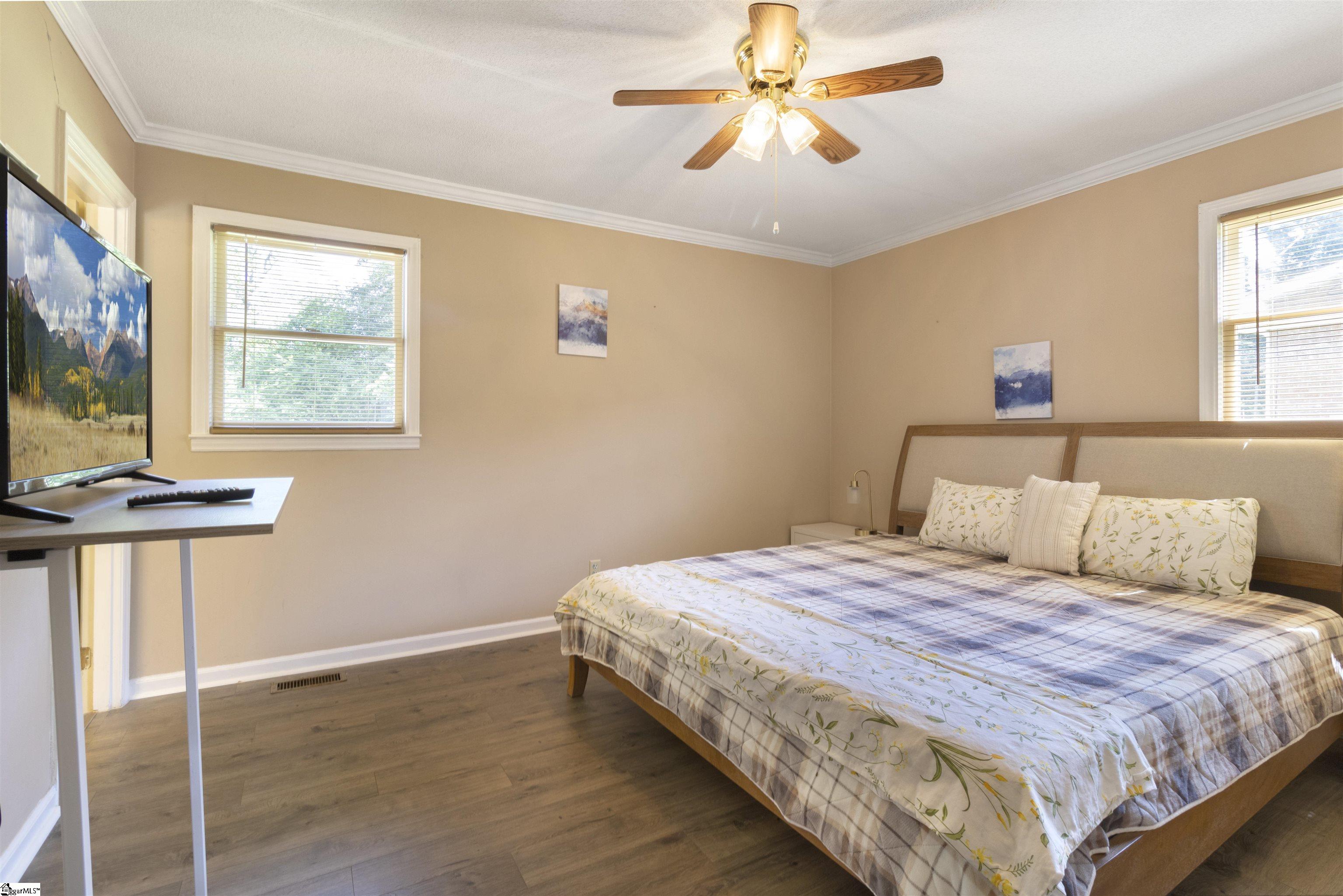6111 Robin Street Spartanburg, SC 29303