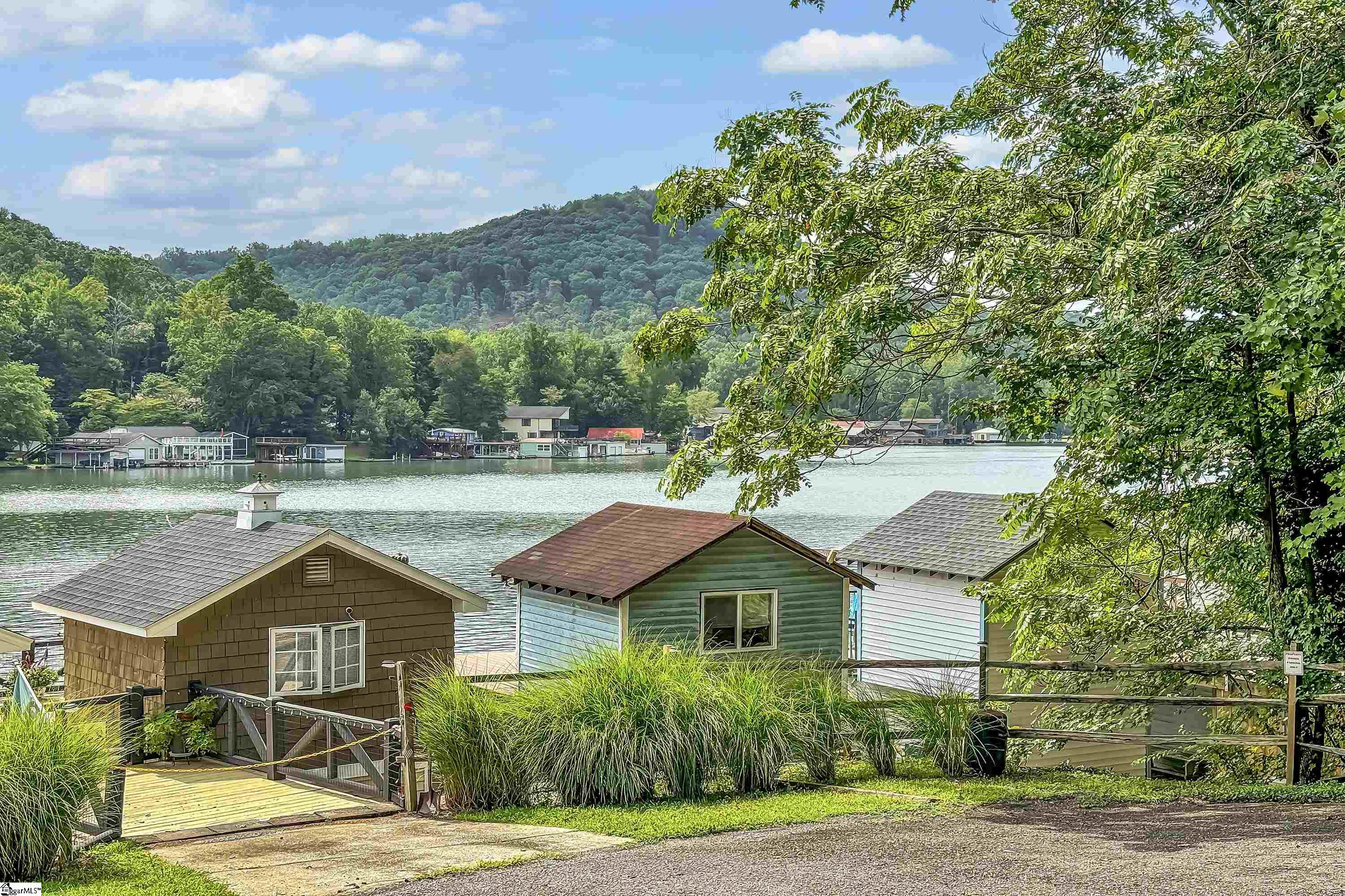 1700 W Lakeshore Drive UNIT Building C Landrum, SC 29356