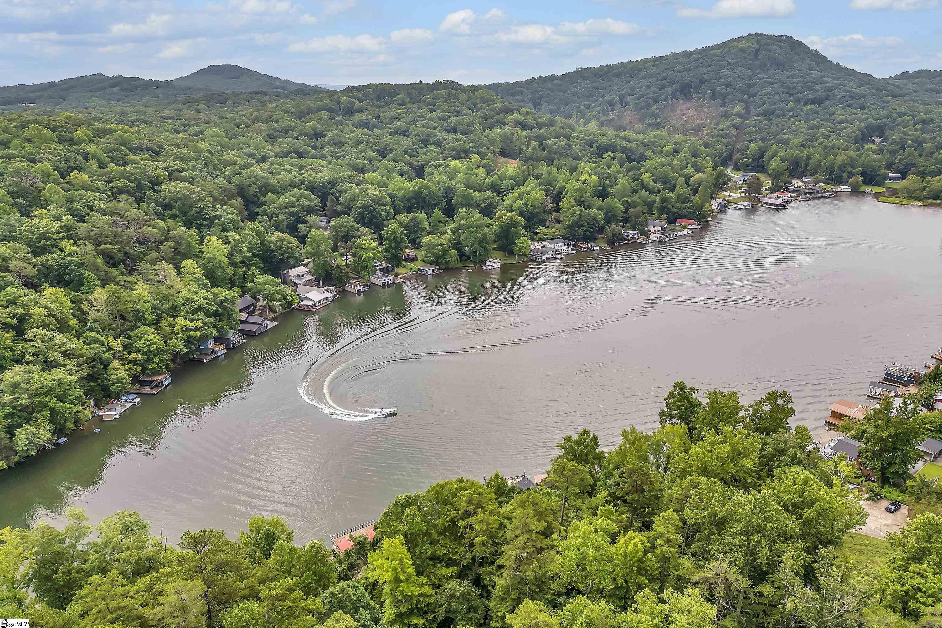 1700 W Lakeshore Drive Landrum, SC 29356