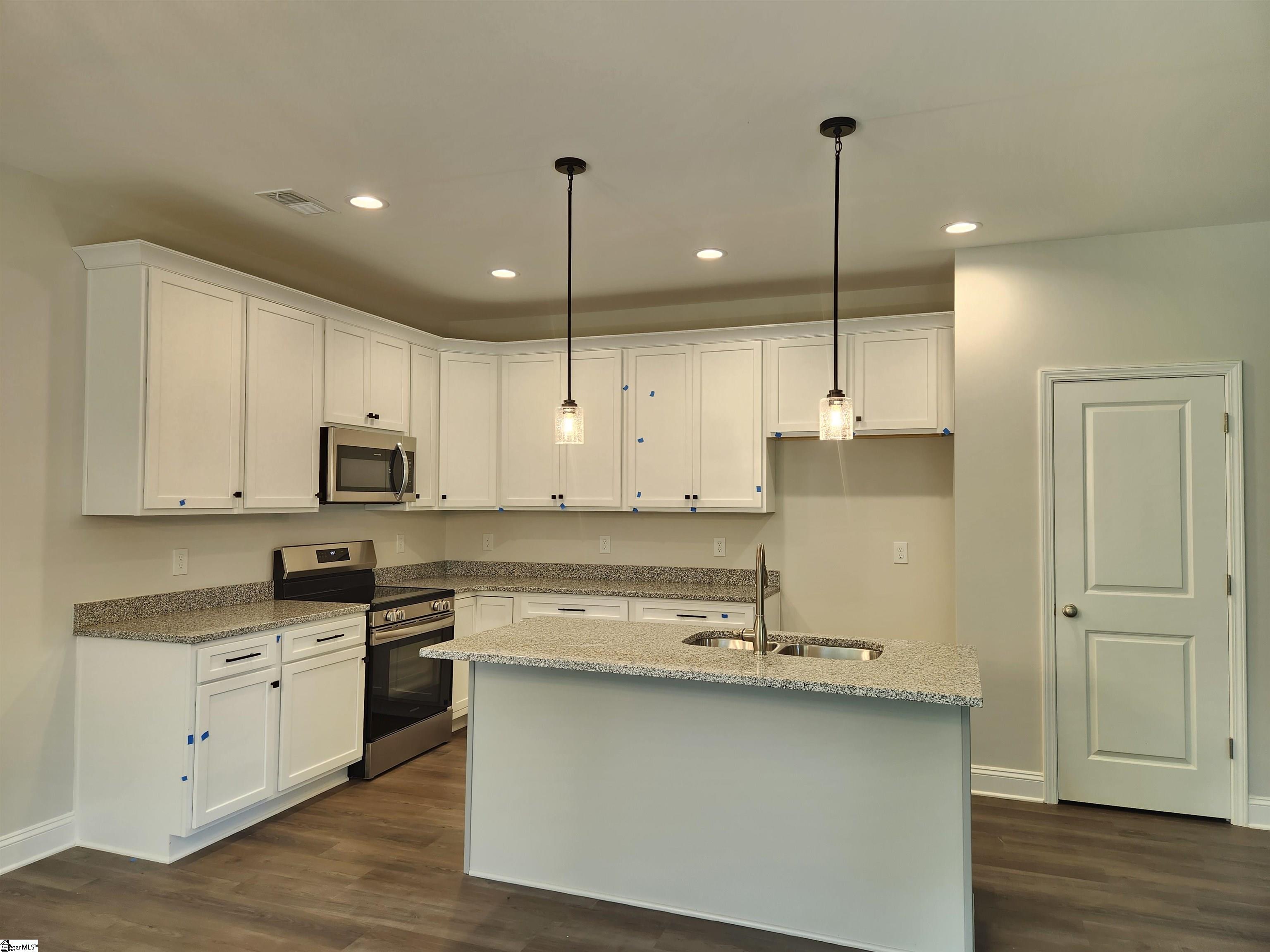 532 Landseer Drive Landrum, SC 29356