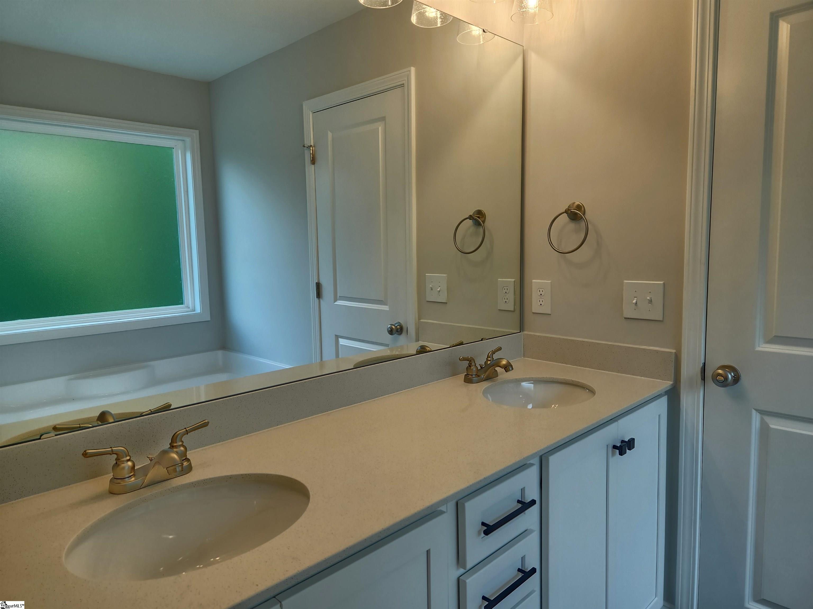 532 Landseer Drive Landrum, SC 29356