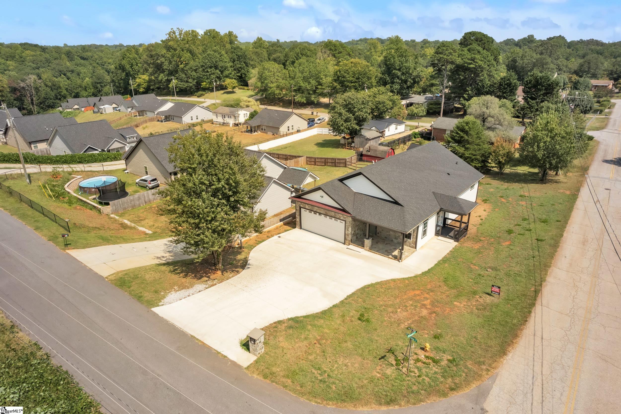 57 Pamela Drive Greenville, SC 29611