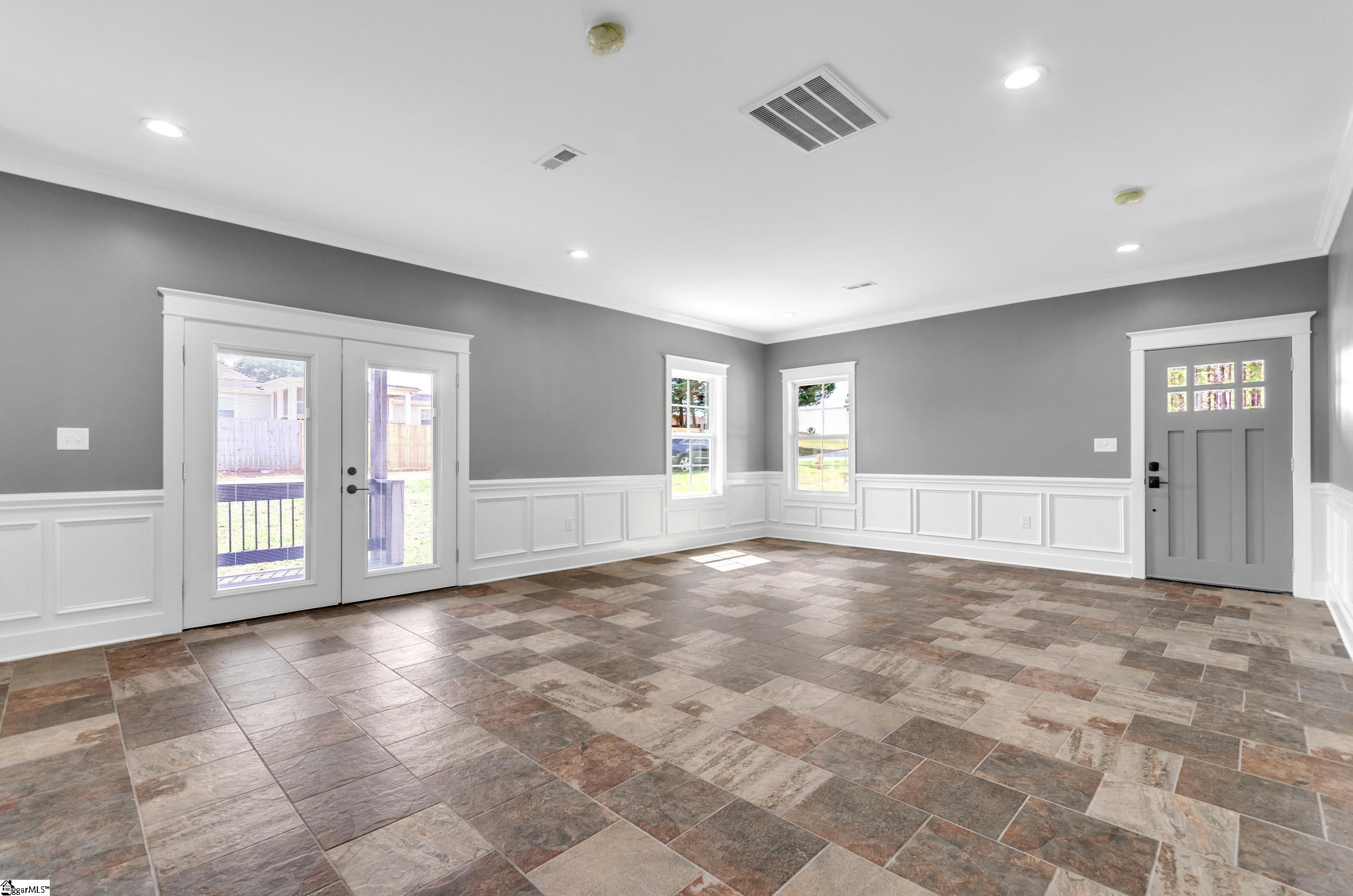 57 Pamela Drive Greenville, SC 29611
