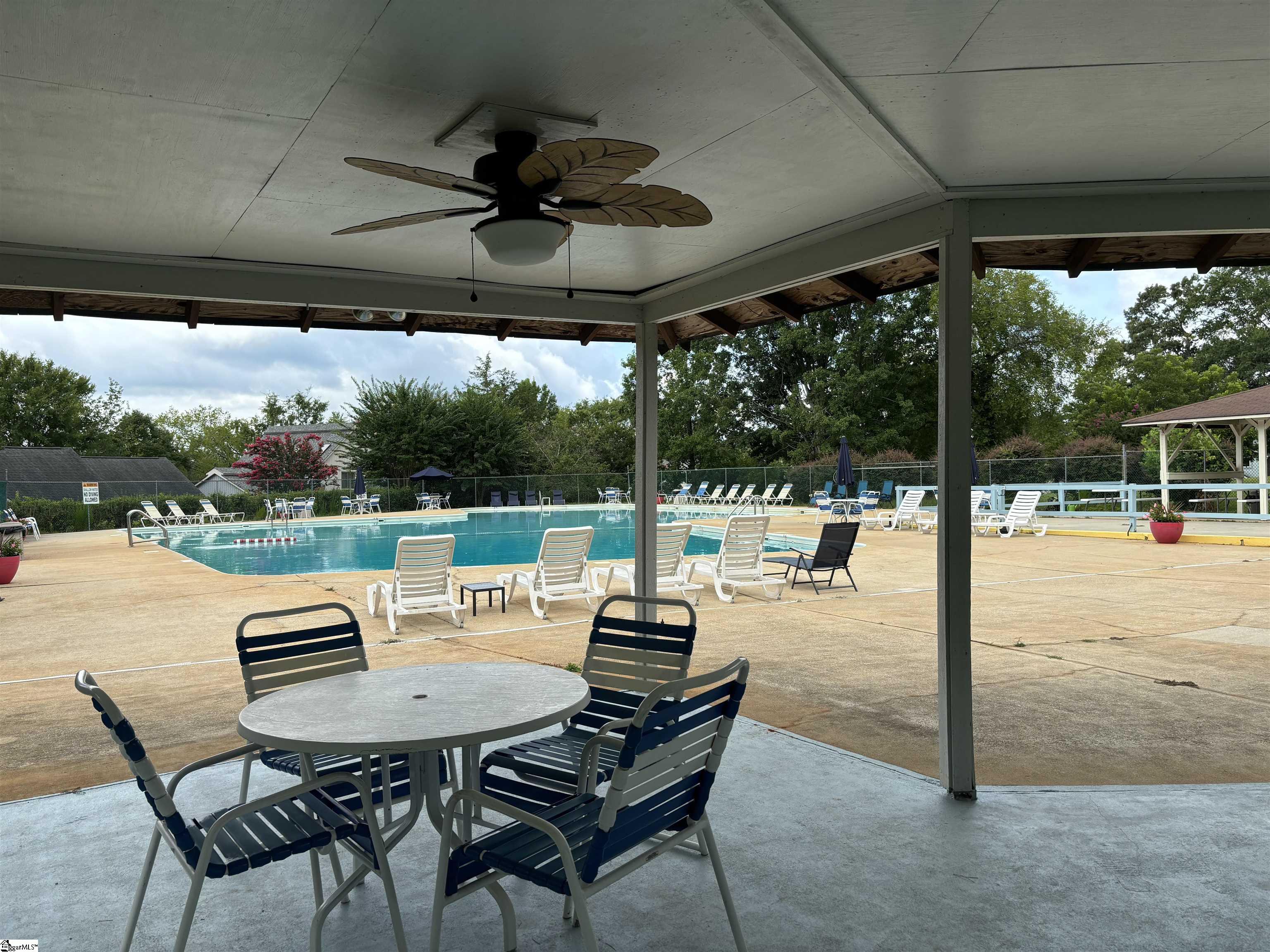 813 Chickasaw Point Westminster, SC 29693