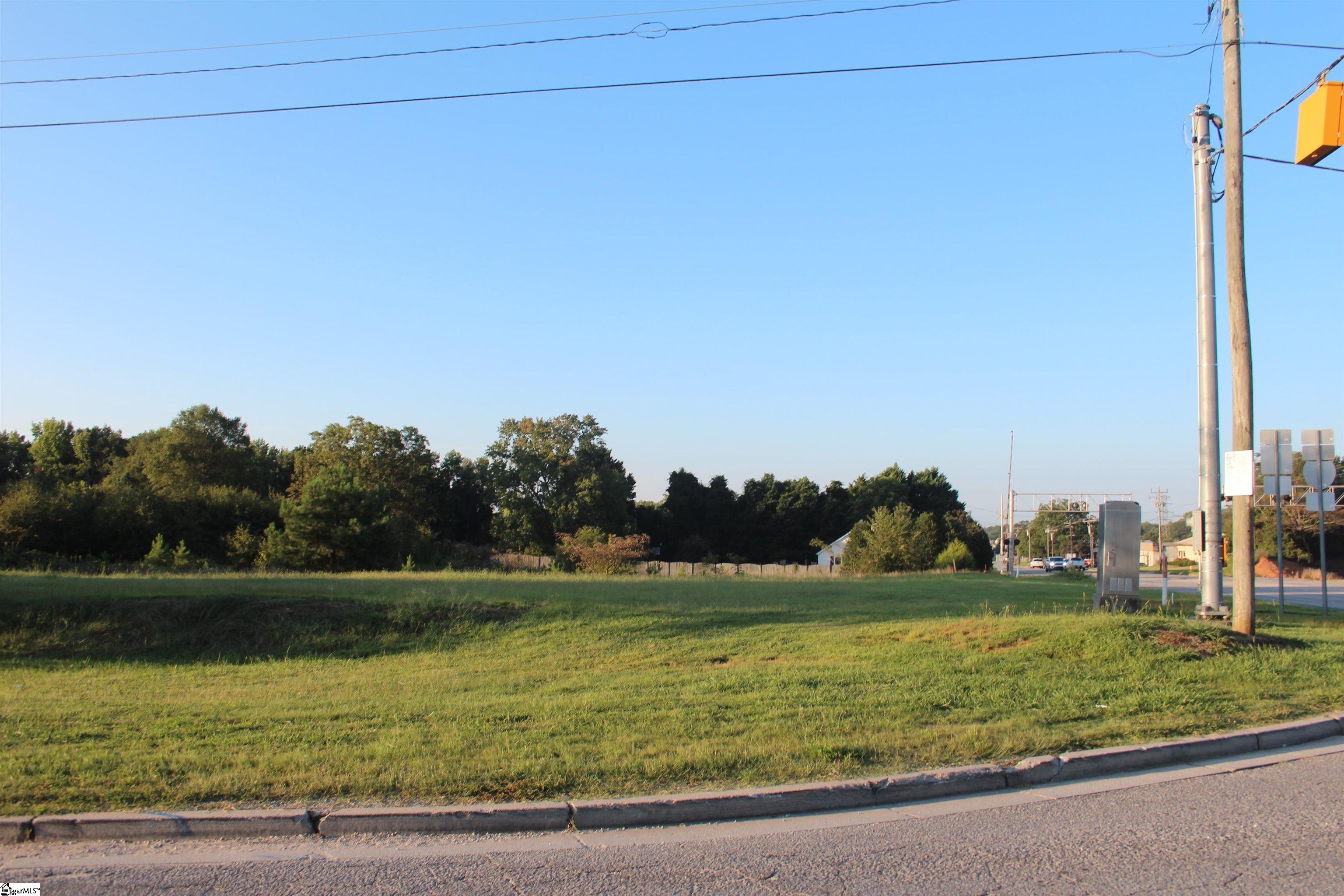 1890 Piedmont Highway Greenville, SC 29604