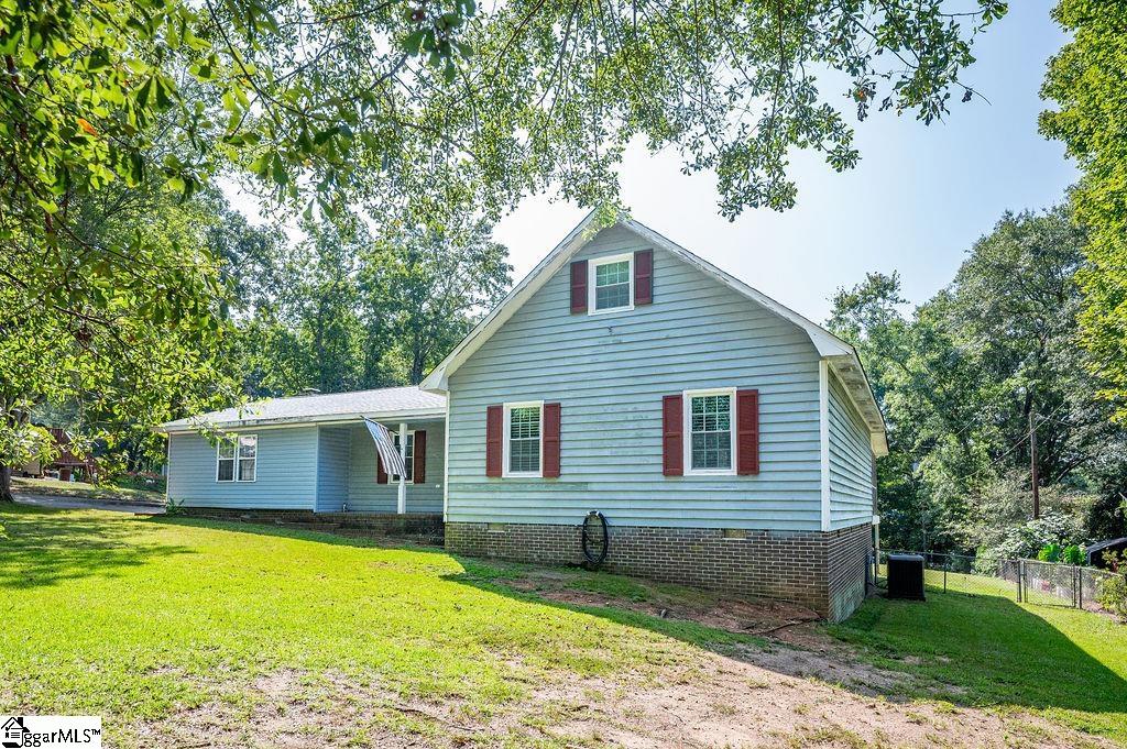 121 Sherman Court Piedmont, SC 29673