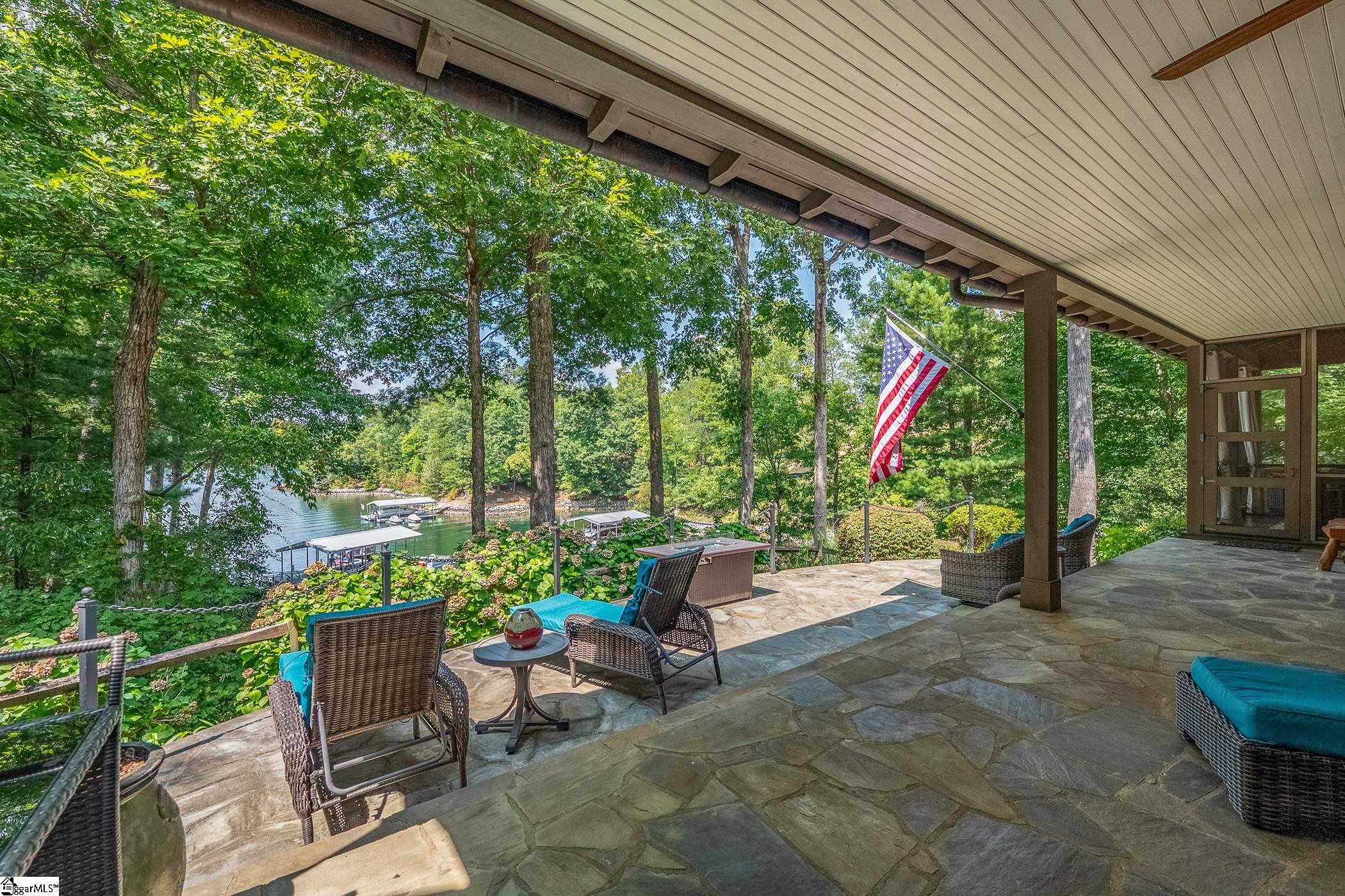 202 Passion Flower Way Sunset, SC 29685