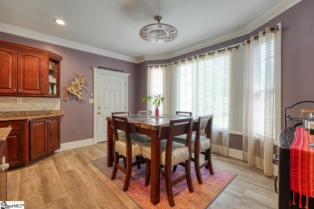 251 N Lake Emory Drive Inman, SC 29349