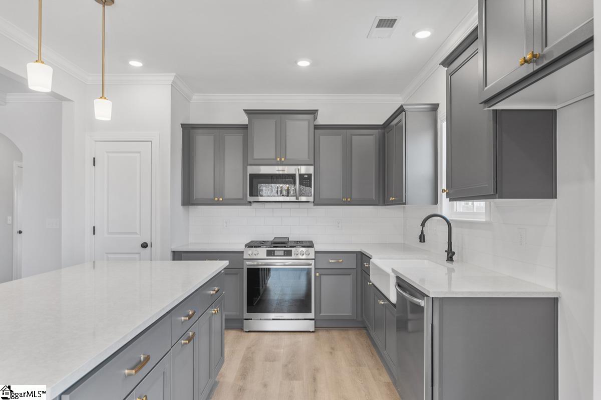 2022 Emily Margaret Road Chesnee, SC 29323-0000