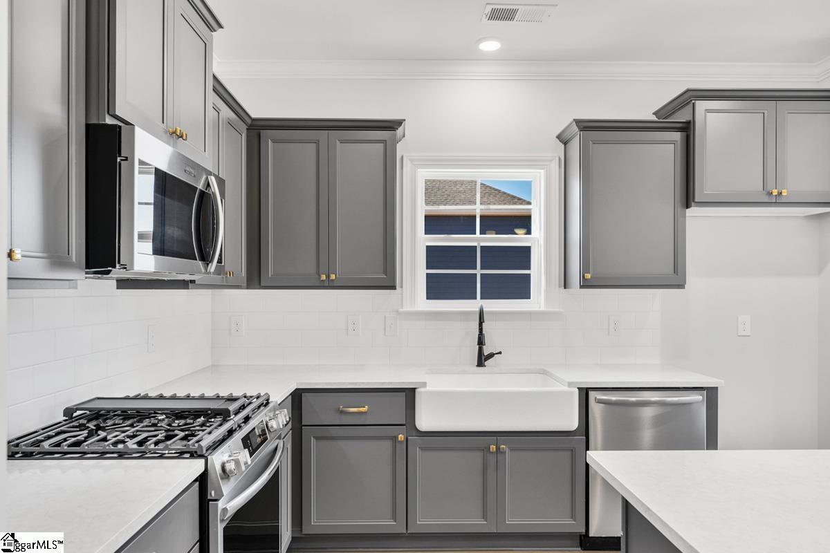 2022 Emily Margaret Road Chesnee, SC 29323-0000