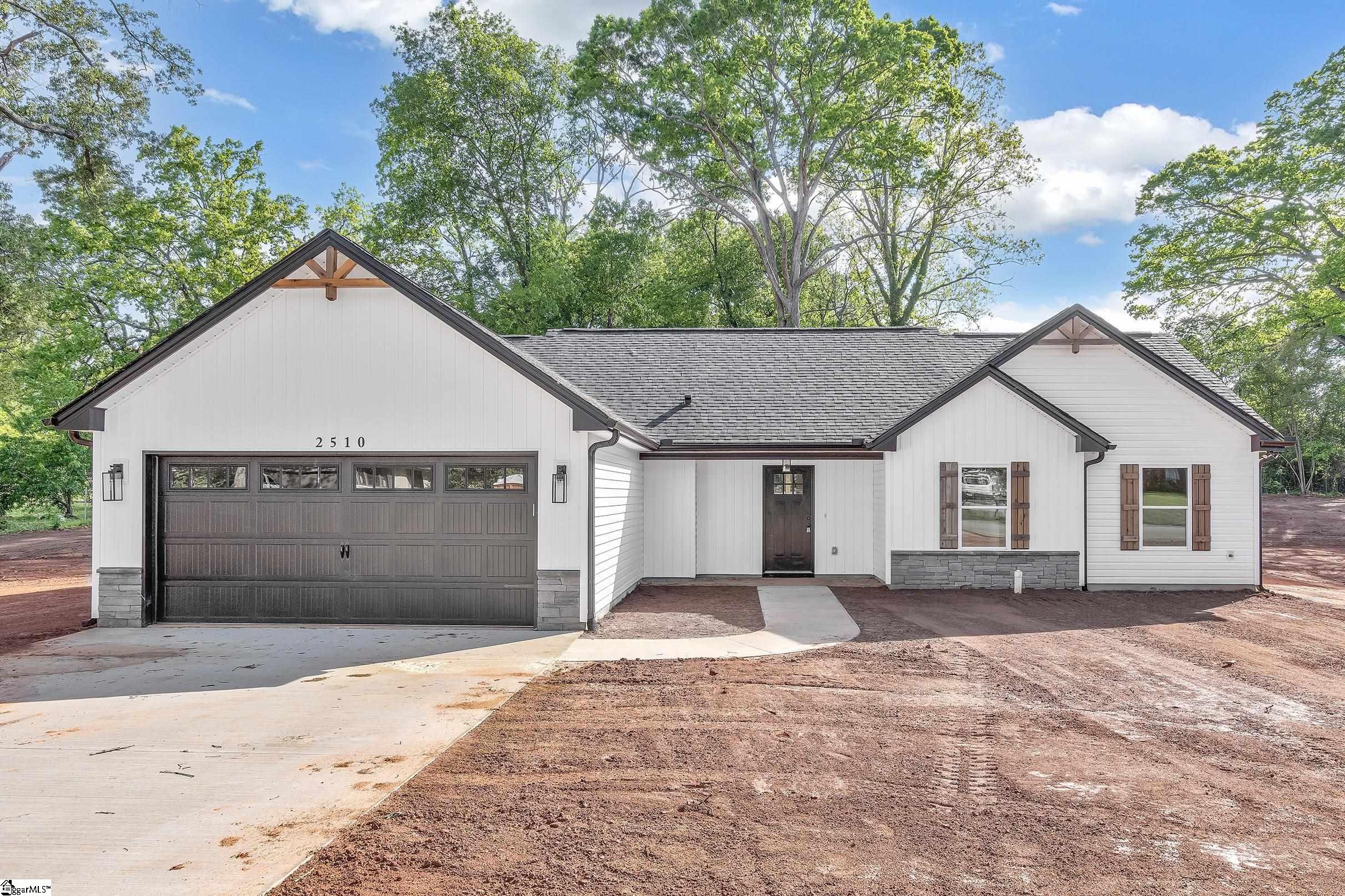 105 Leon Drive Anderson, SC 29621
