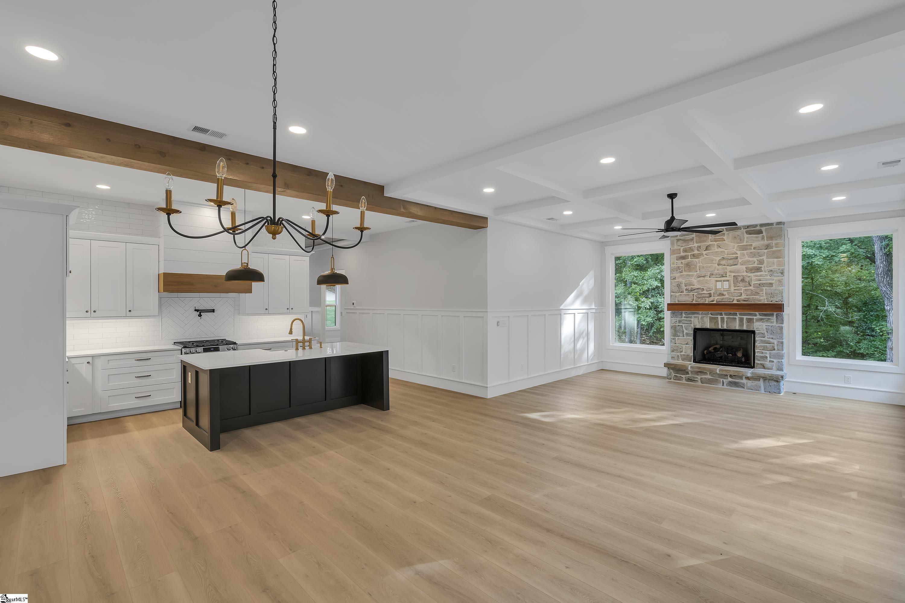 1422 Hunters Trail Anderson, SC 29625