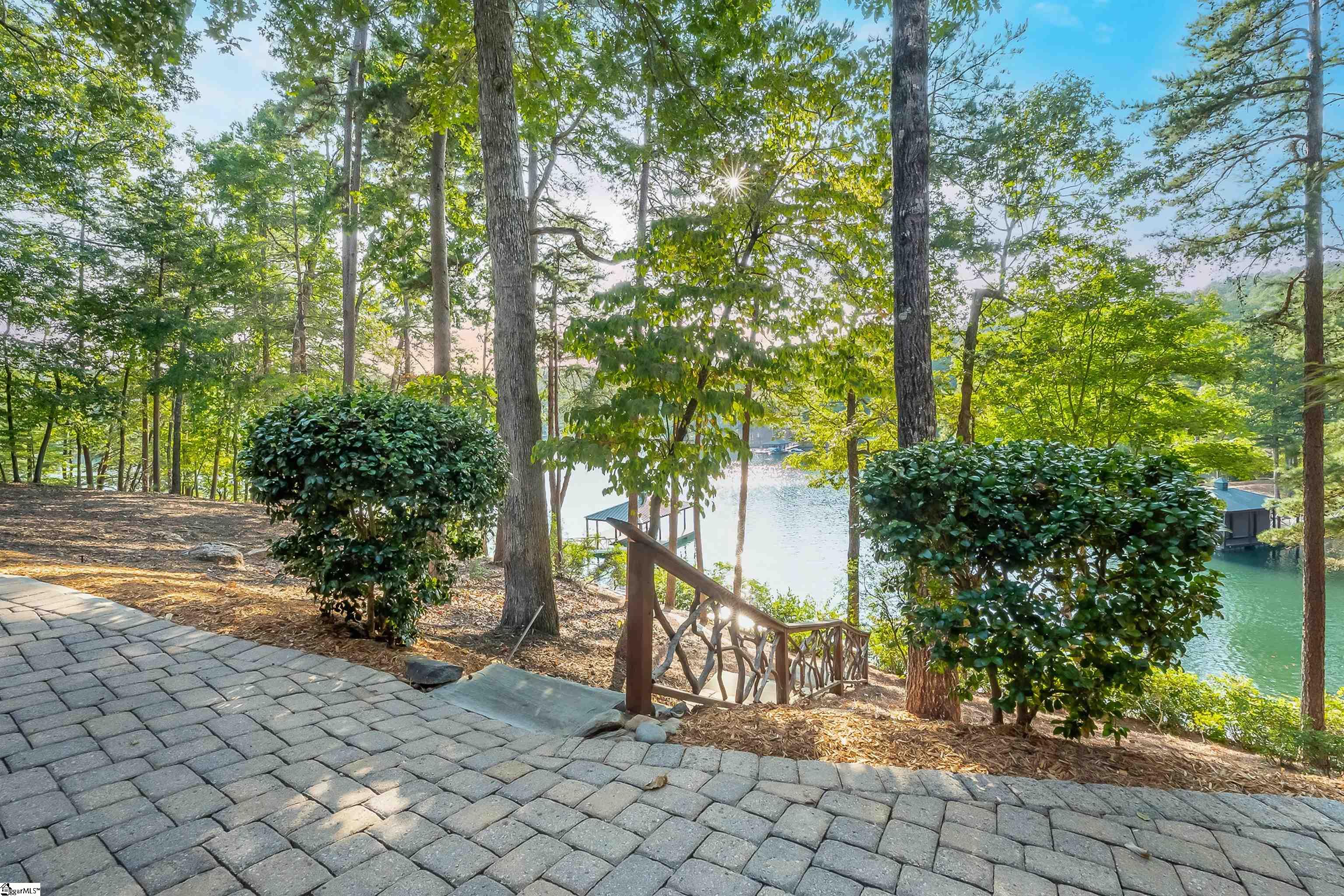 606 Majesty Court Salem, SC 29676