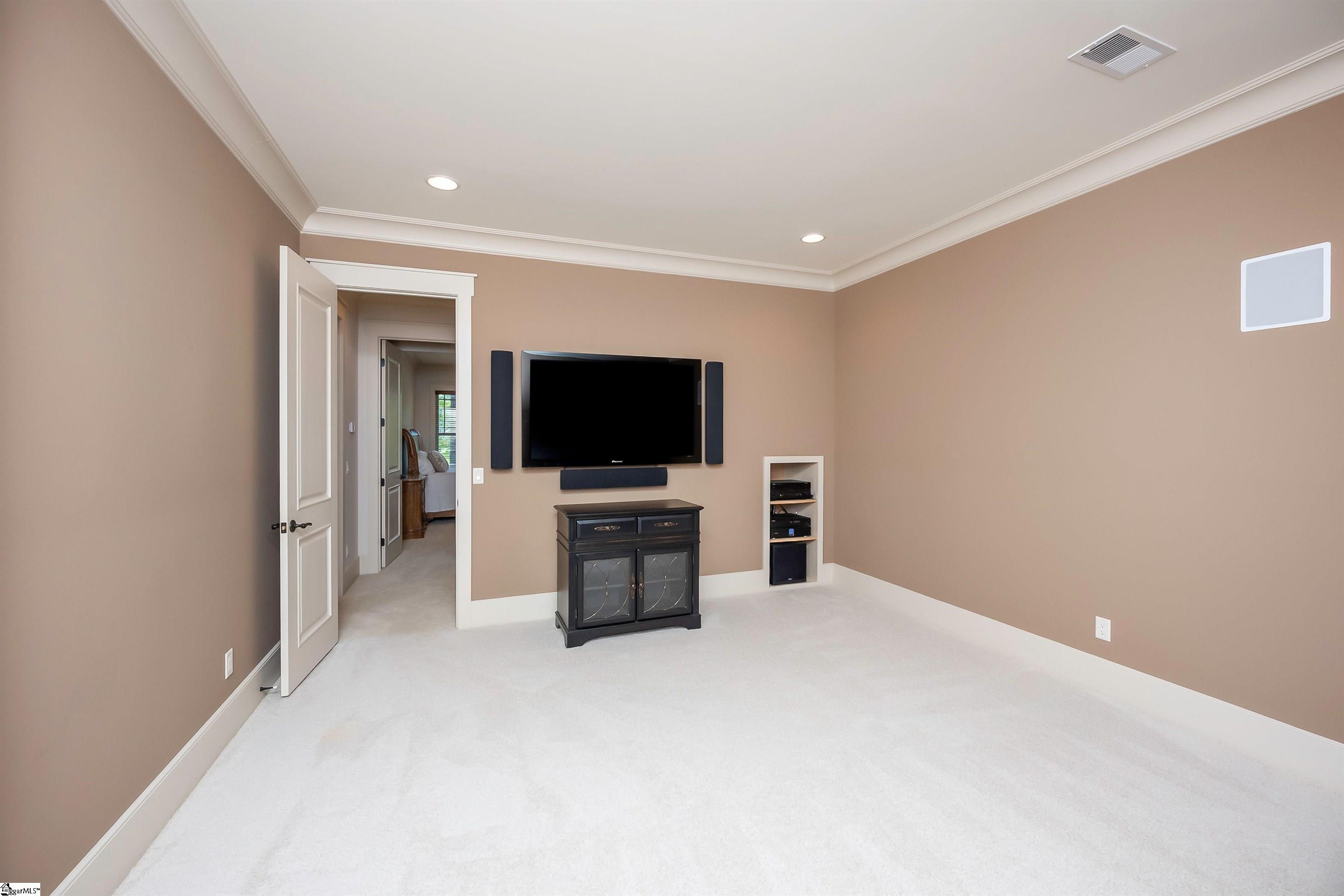 606 Majesty Court Salem, SC 29676