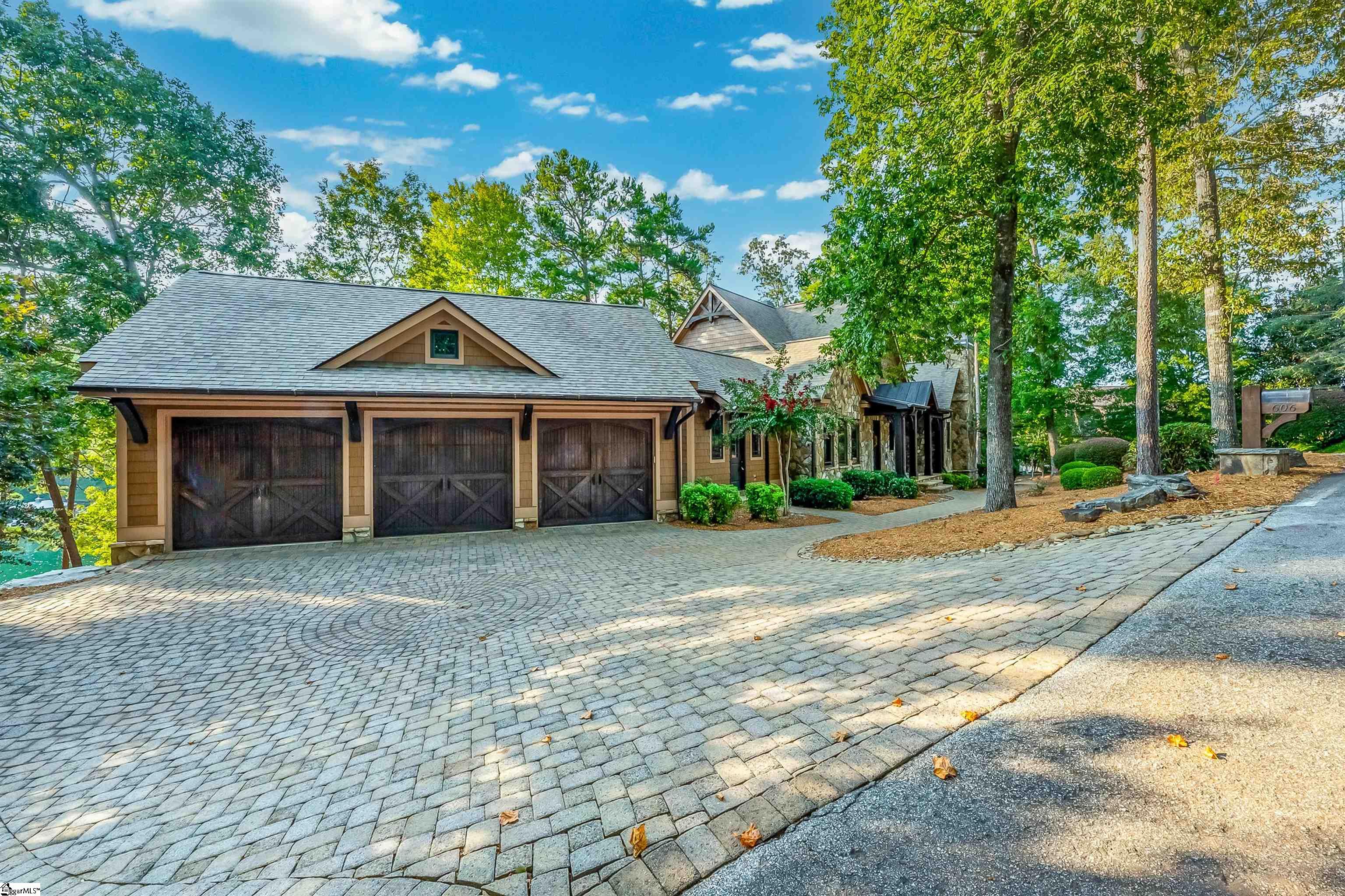 606 Majesty Court Salem, SC 29676