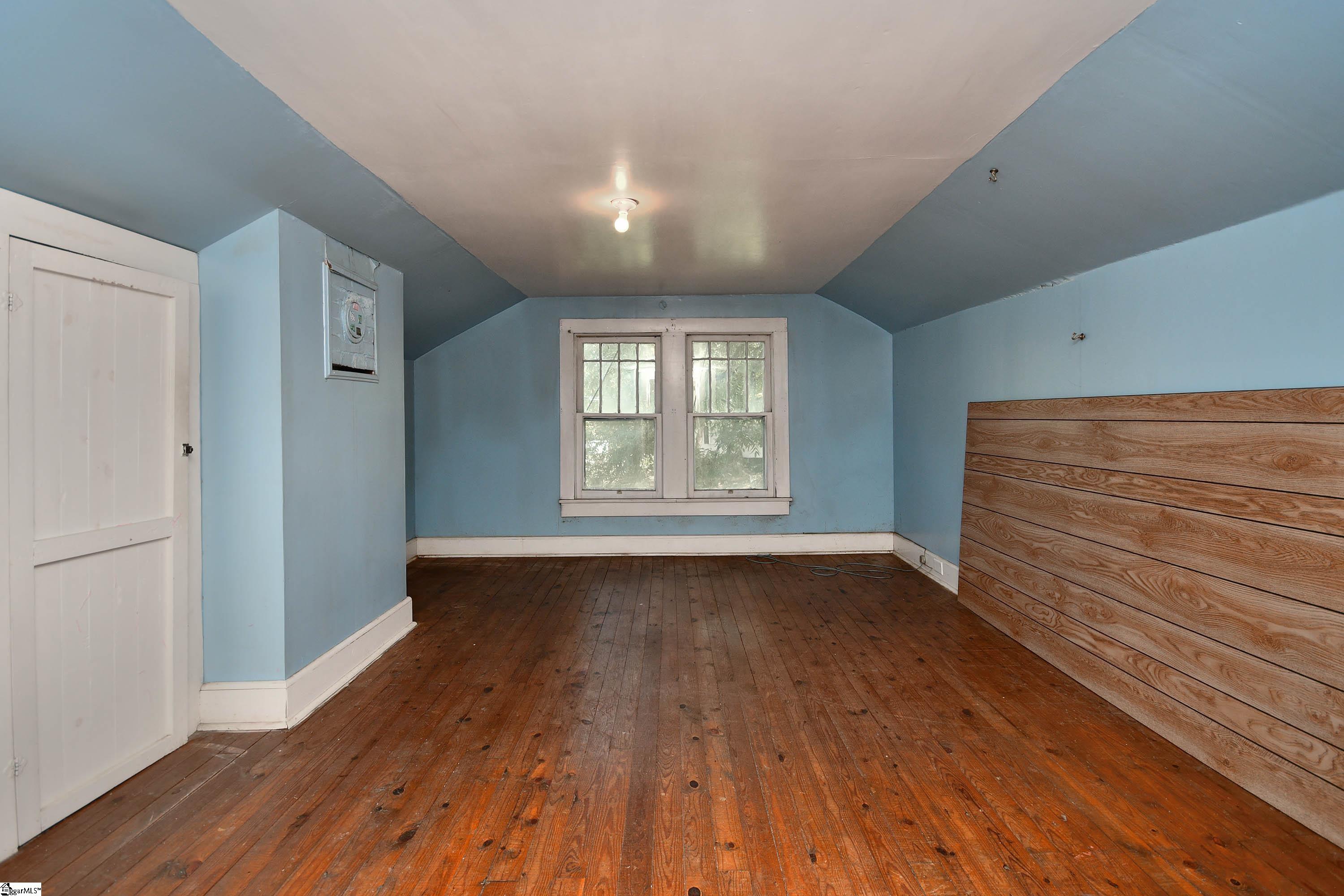 307 Blue Ridge Street Easley, SC 29640