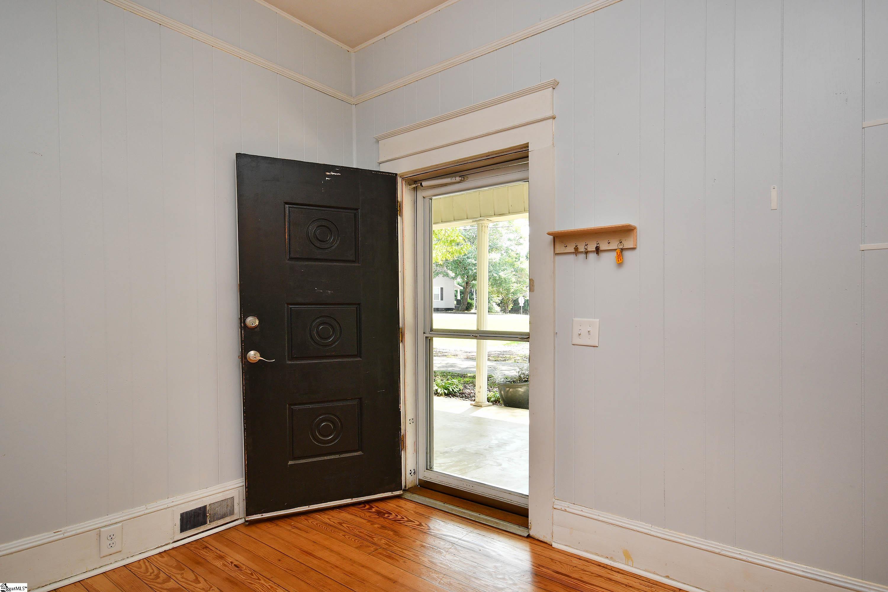 307 Blue Ridge Street Easley, SC 29640