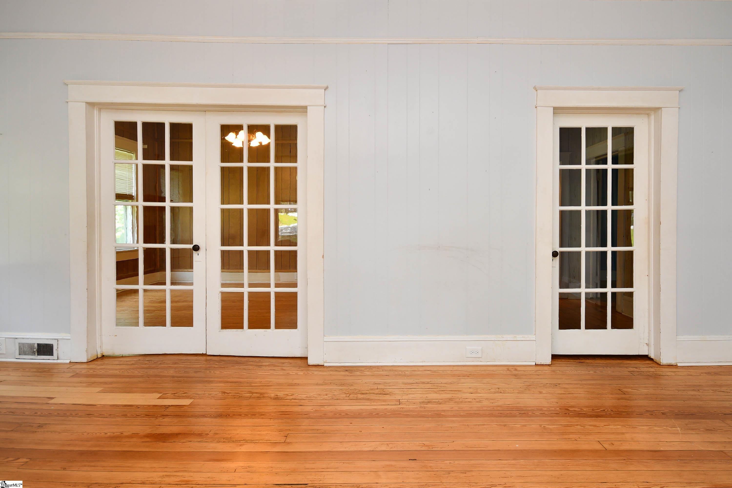 307 Blue Ridge Street Easley, SC 29640