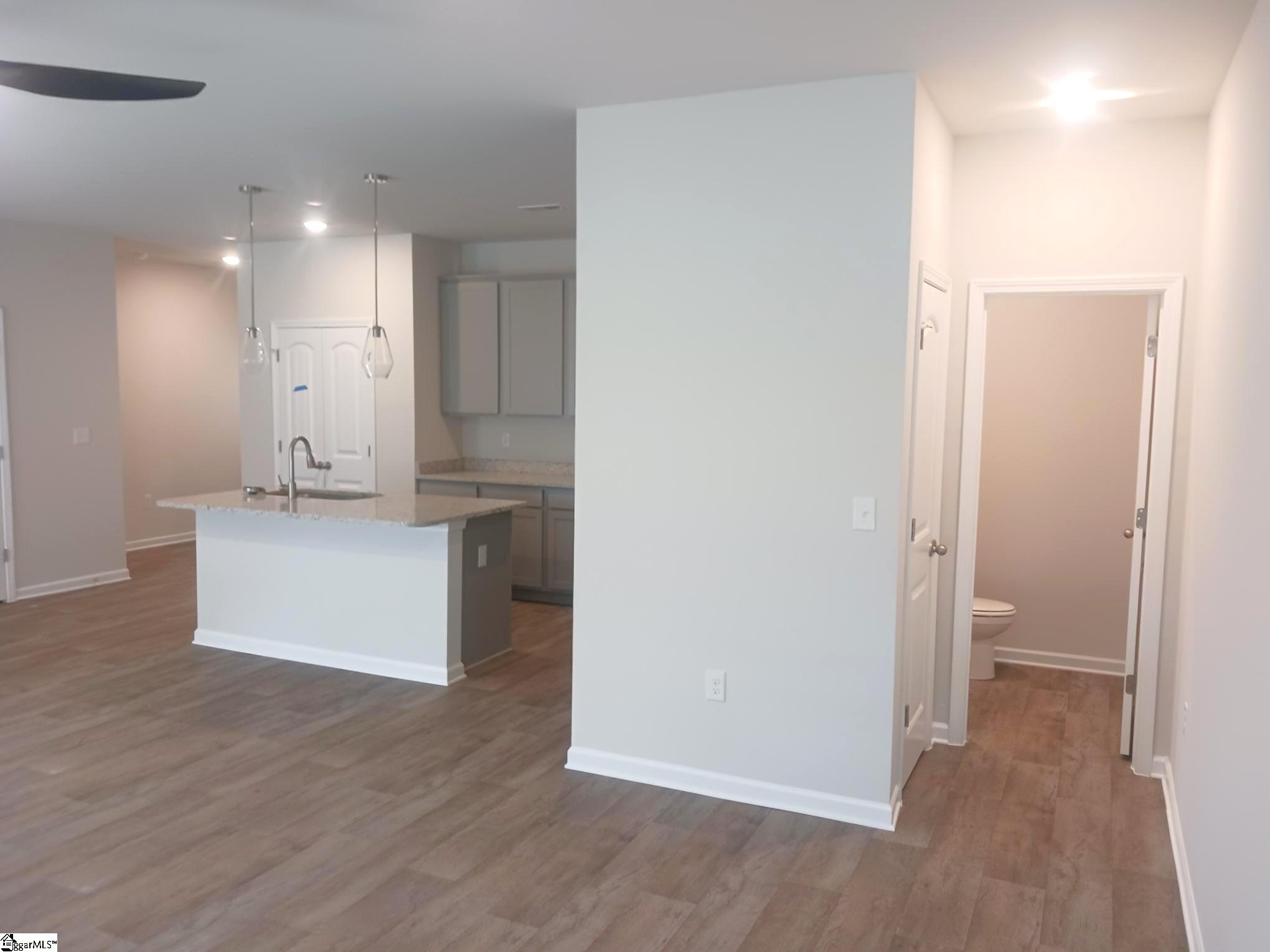 527 Cedar Valley Circle Piedmont, SC 29673