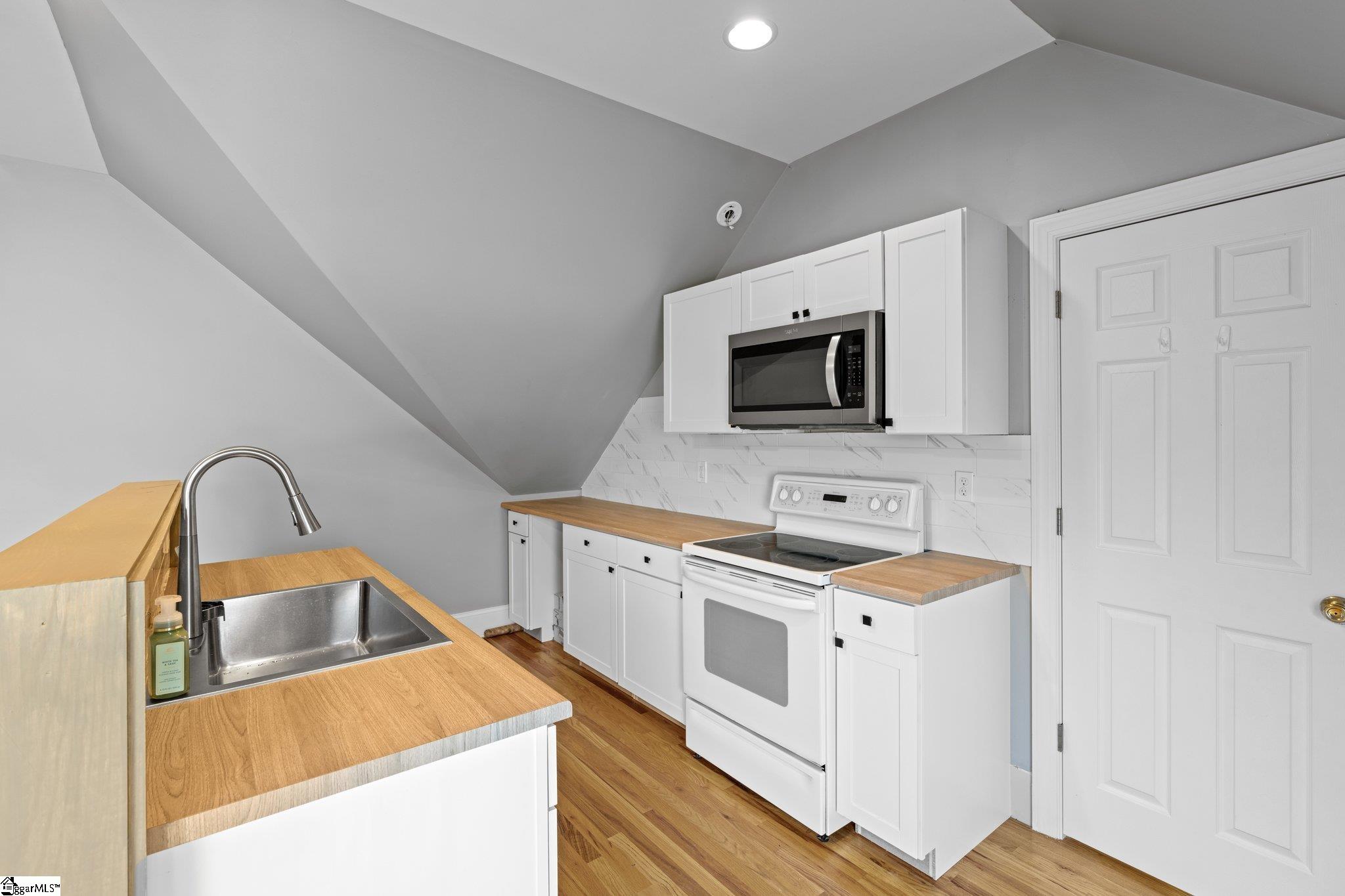 237 Adams Mill Road Simpsonville, SC 29681