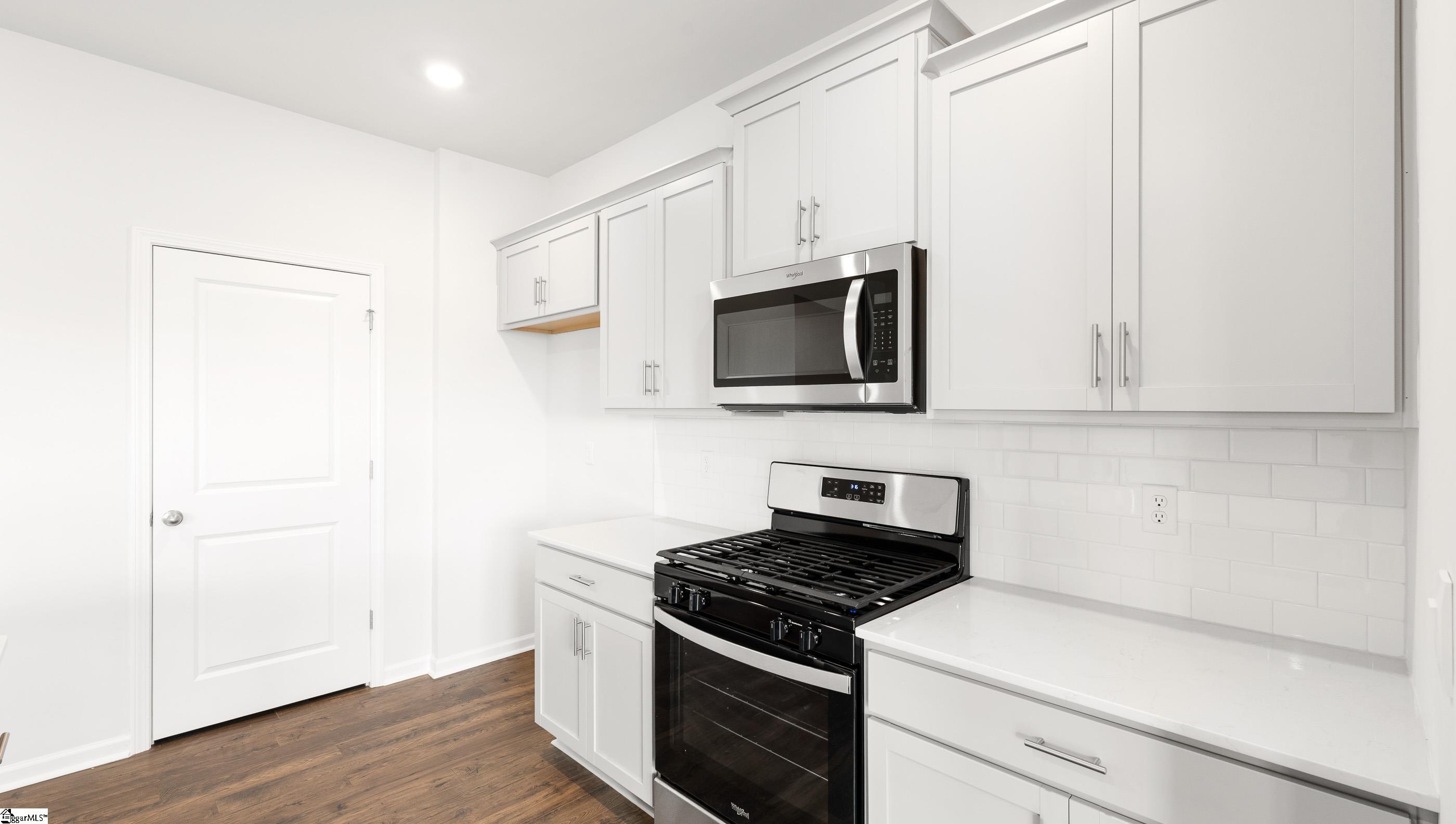 938 Pineland Drive Woodruff, SC 29388