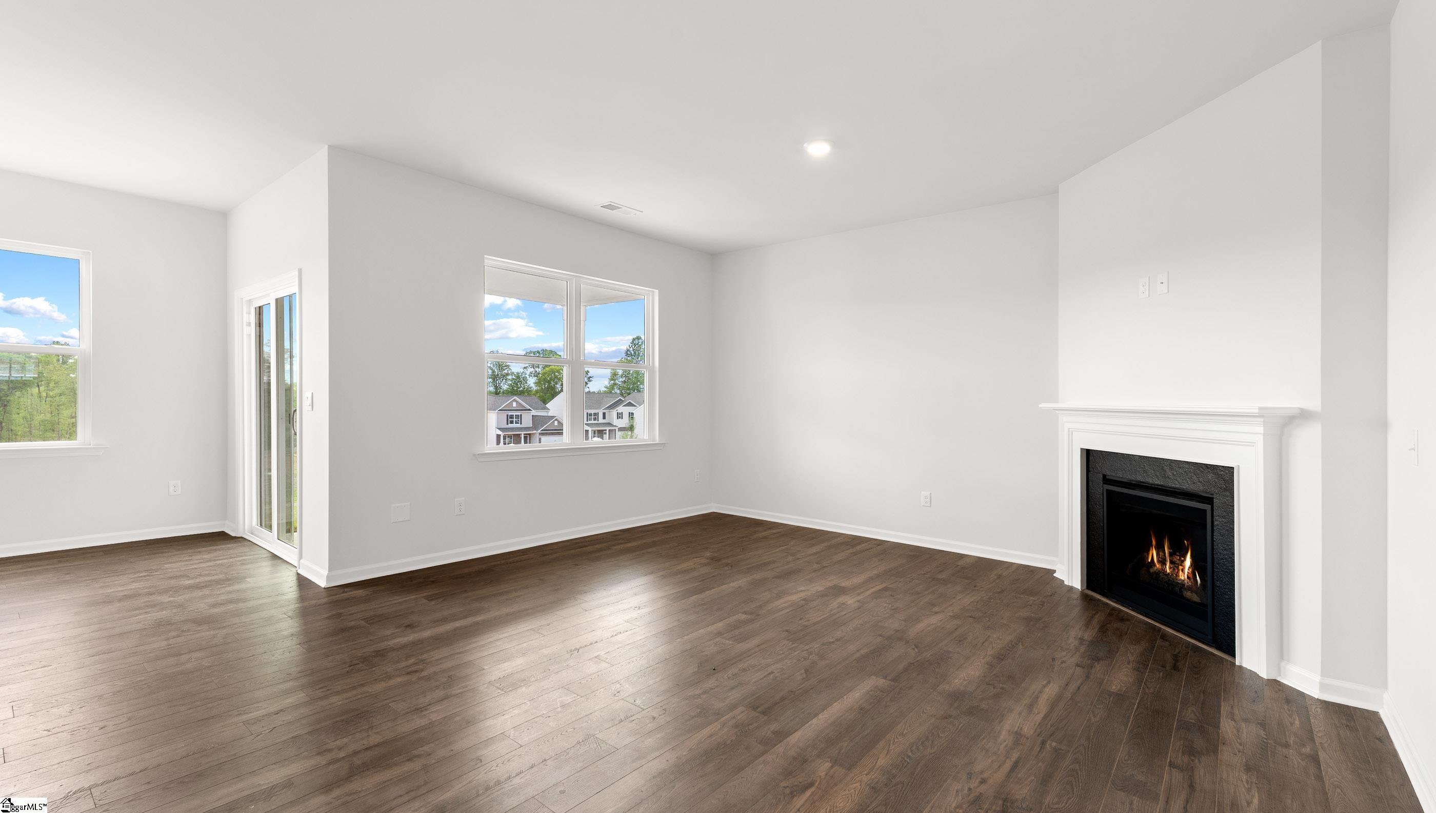 938 Pineland Drive Woodruff, SC 29388
