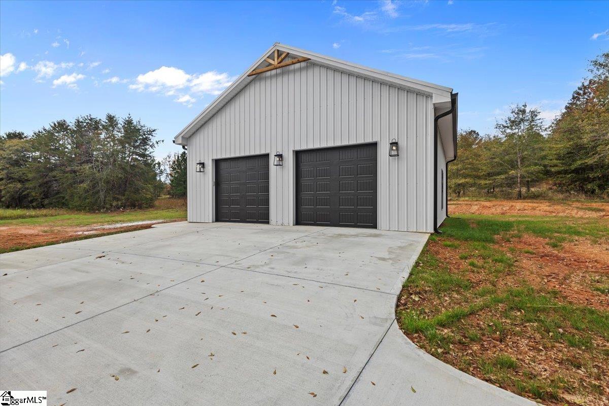763 Wilkie Bridge Road Inman, SC 29349