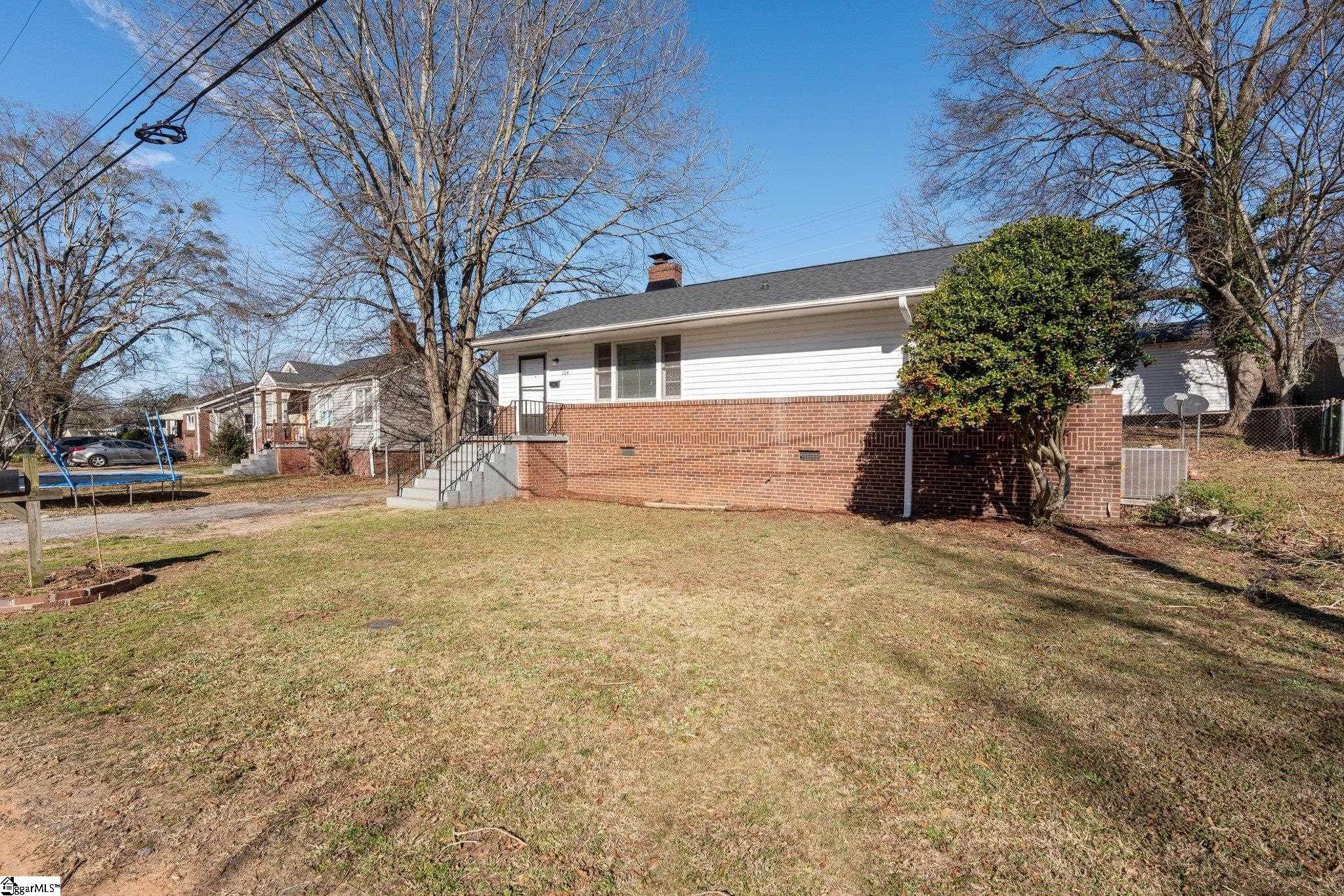 104 Langston Drive Greenville, SC 29617