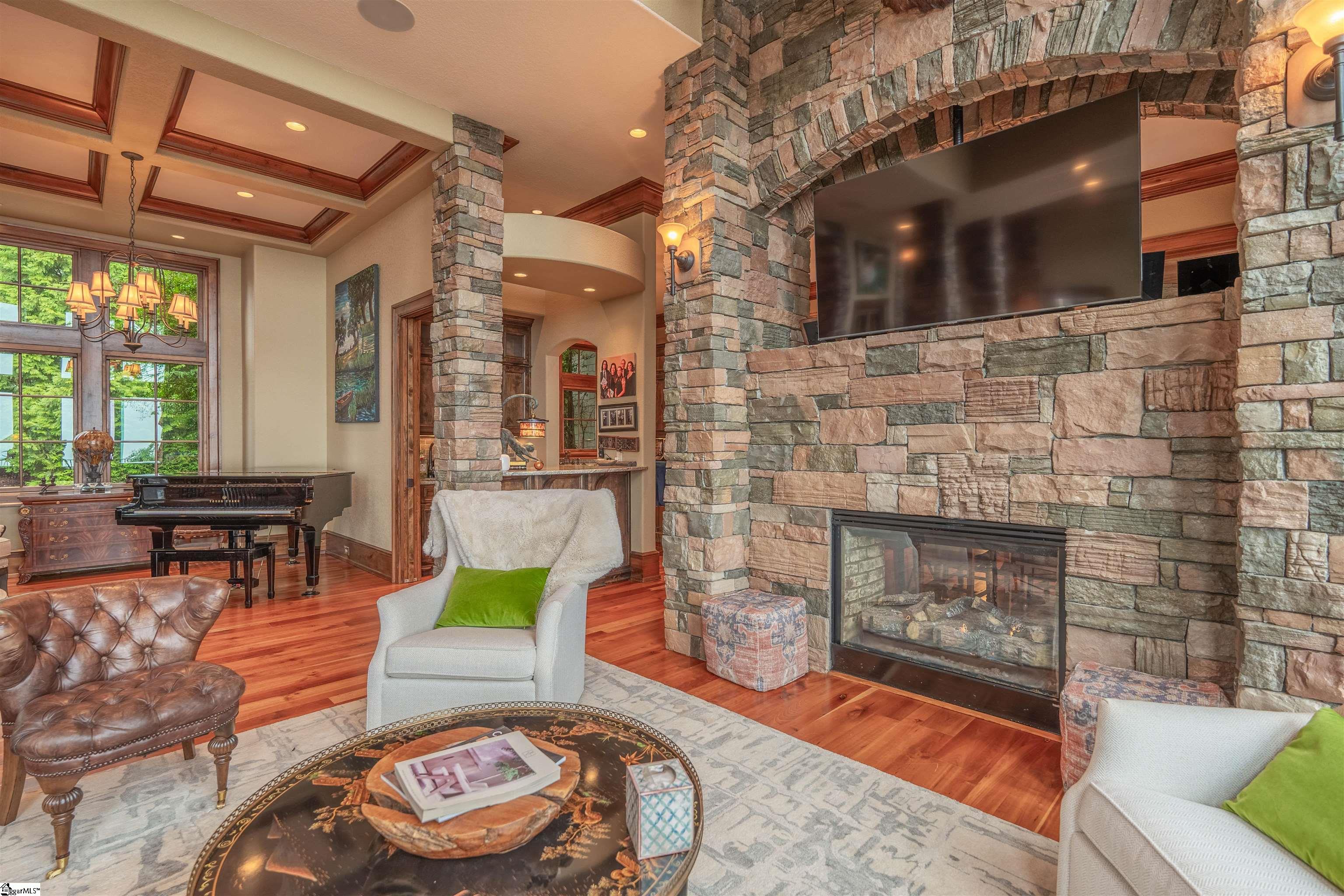 611 Raven Road Landrum, SC 29356