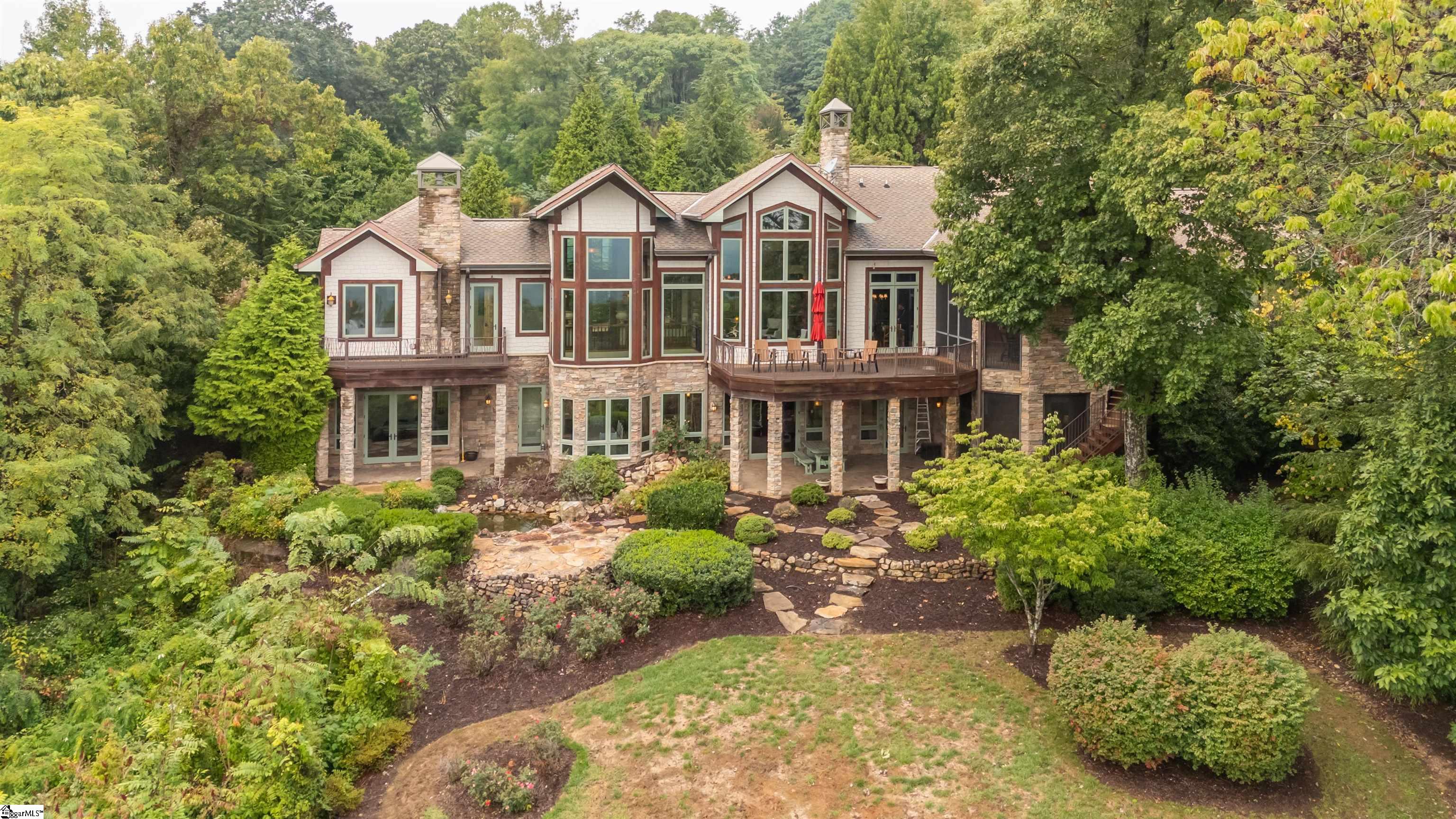 611 Raven Road Landrum, SC 29356