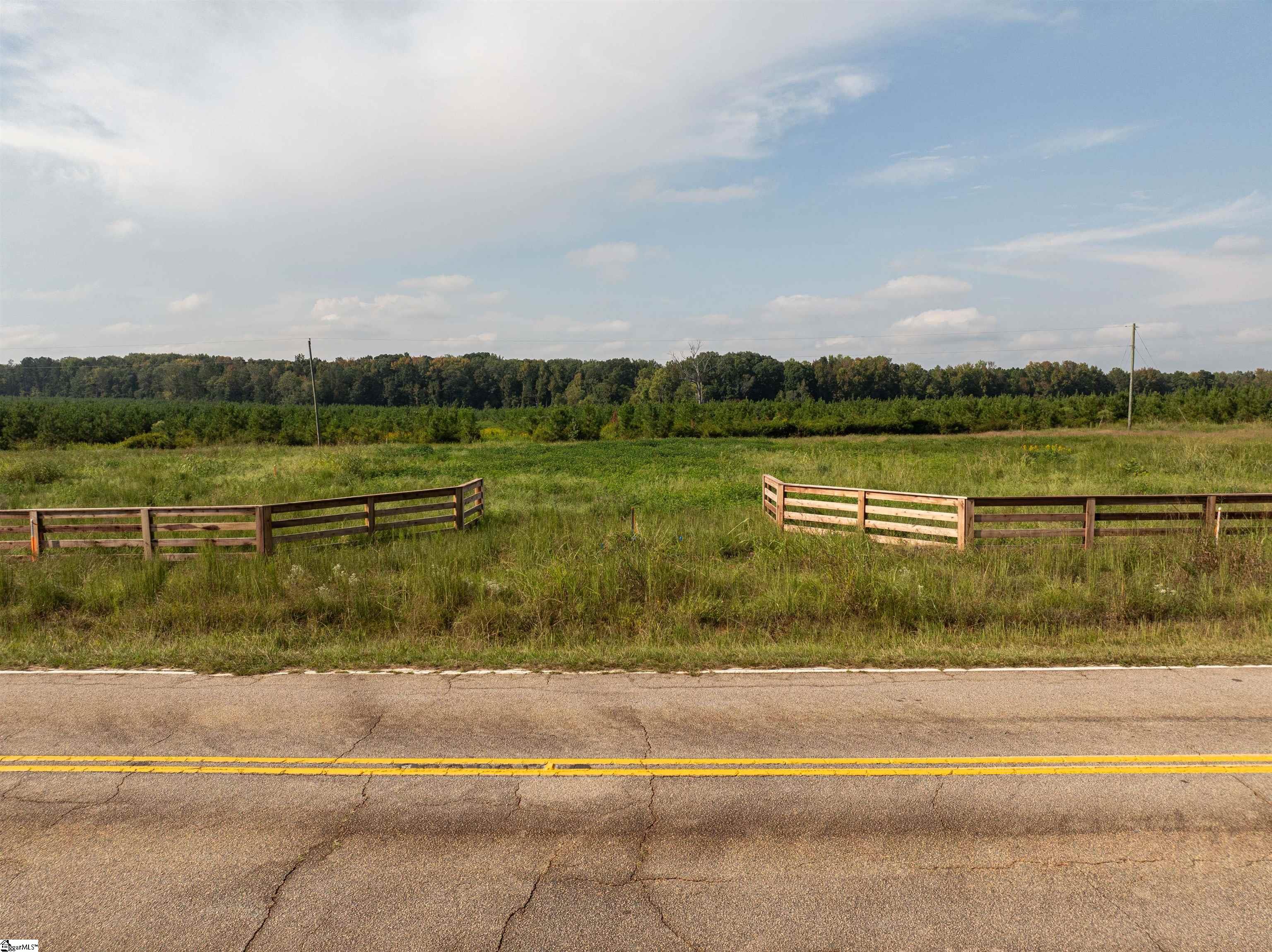 006 Young Road Clinton, SC 29325