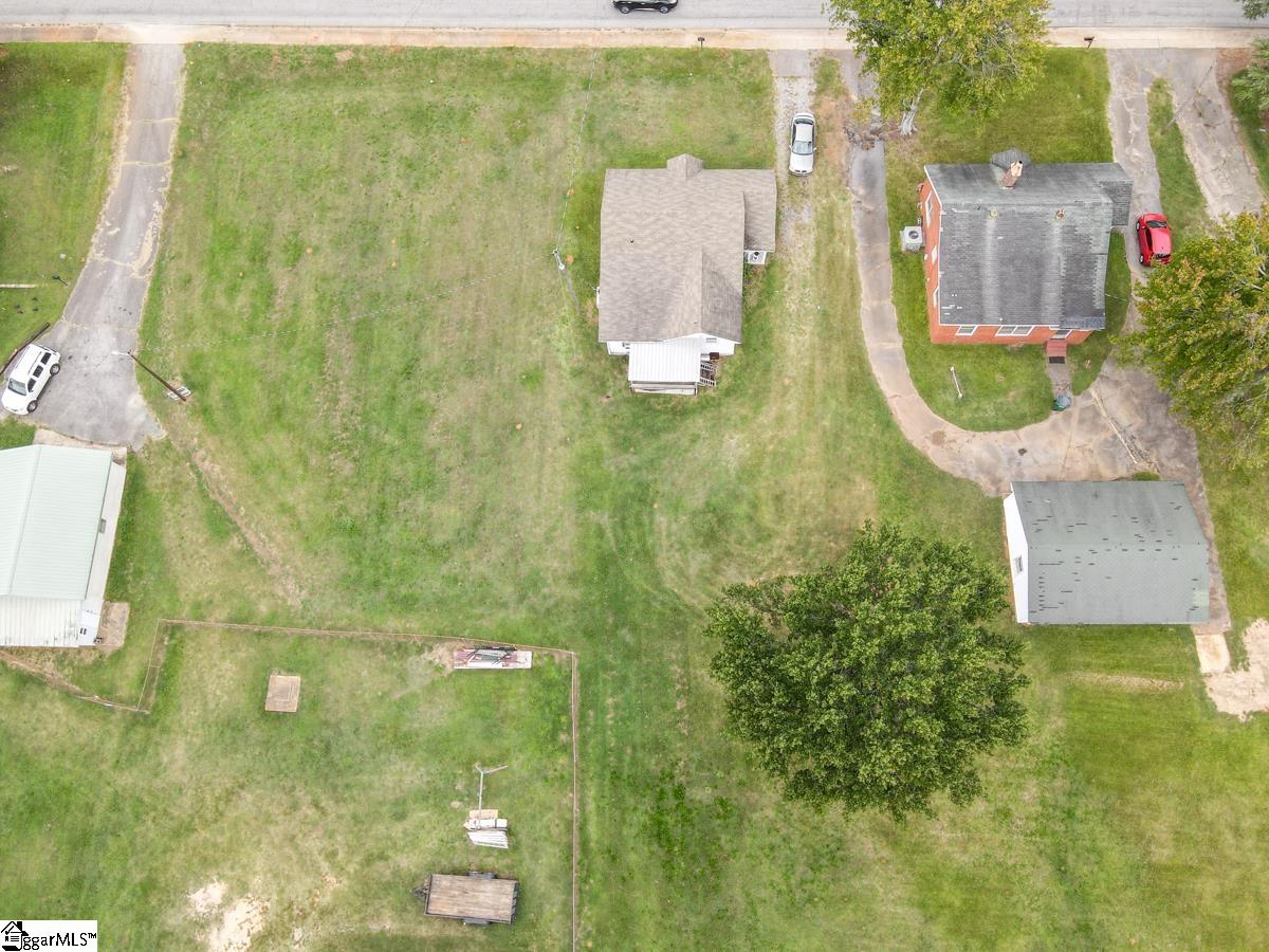 220 Floyd Road Spartanburg, SC 29303