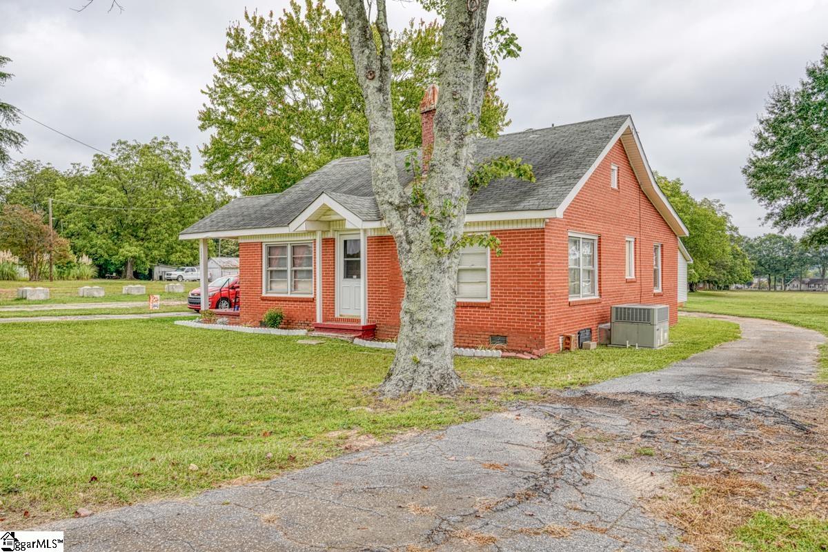 220 Floyd Road Spartanburg, SC 29303