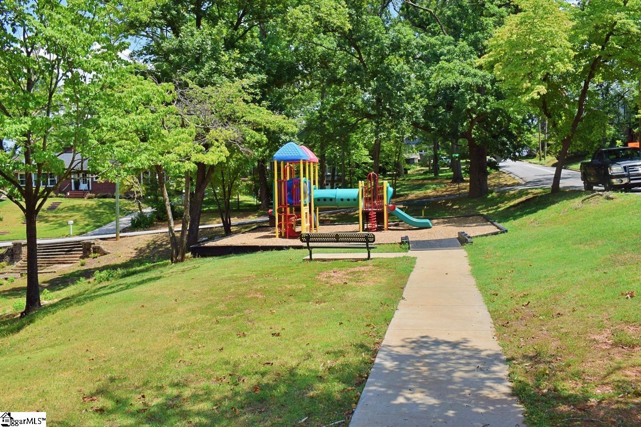 115 Jackson Street Greer, SC 29650