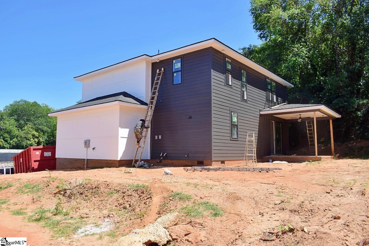 115 Jackson Street Greer, SC 29650