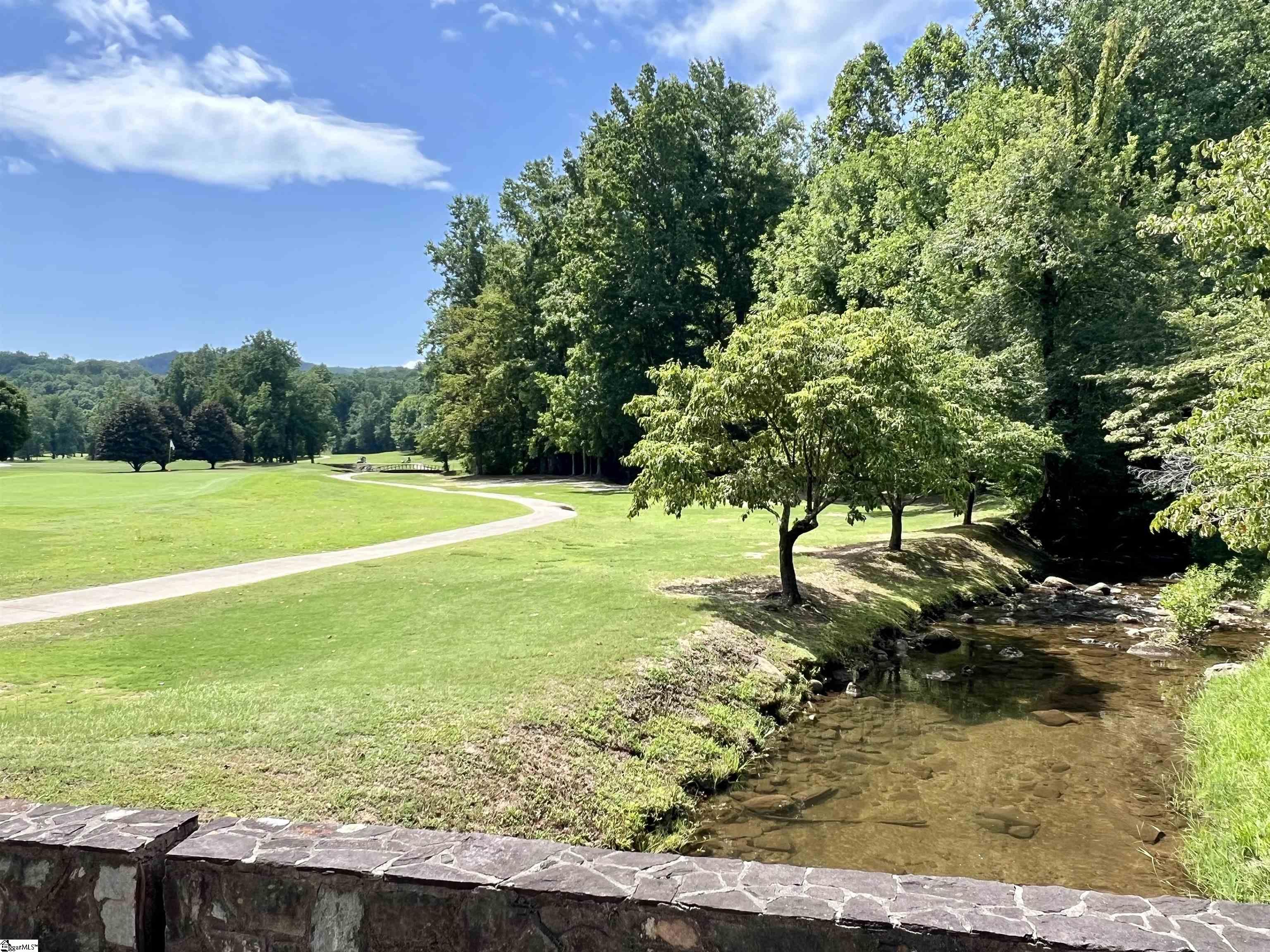 124 Falcon Crest Way Pickens, SC 29671