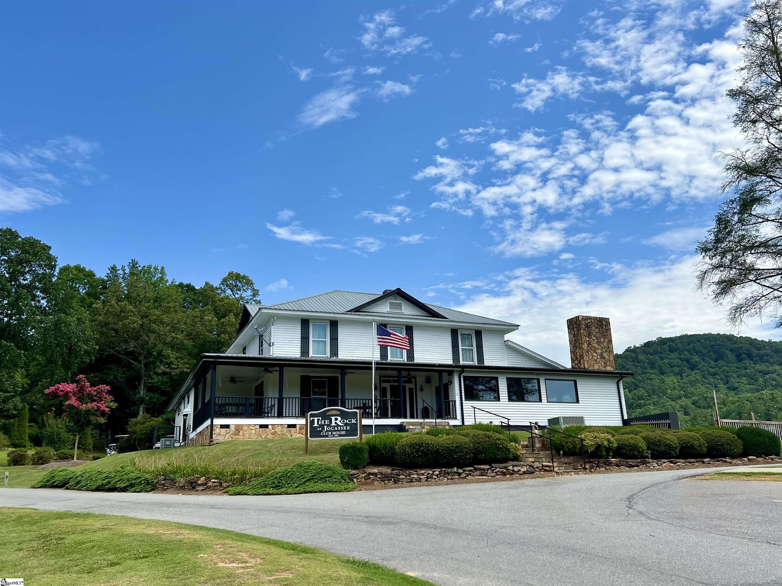 124 Falcon Crest Way Pickens, SC 29671