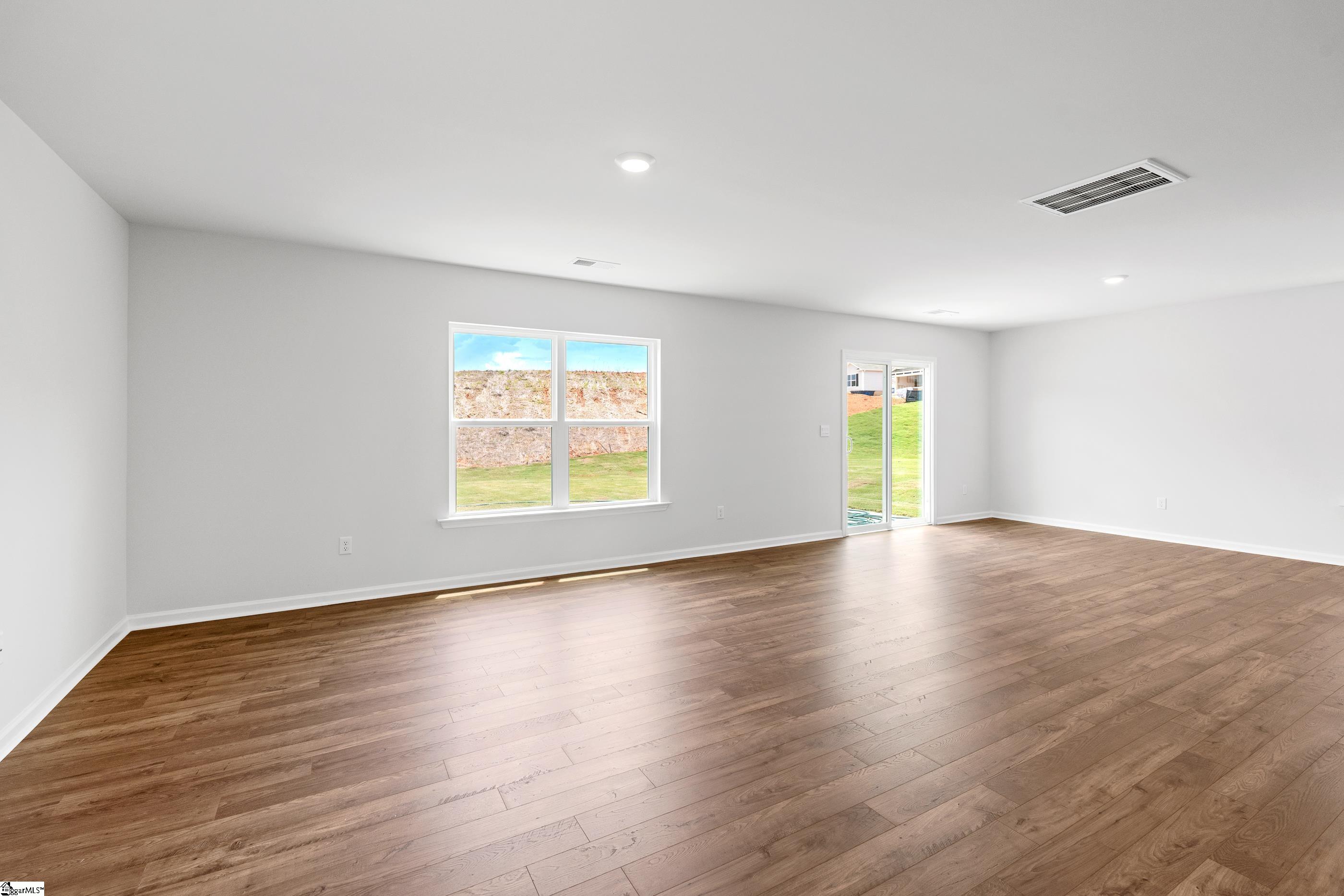 2285 Pierett Circle Woodruff, SC 29388