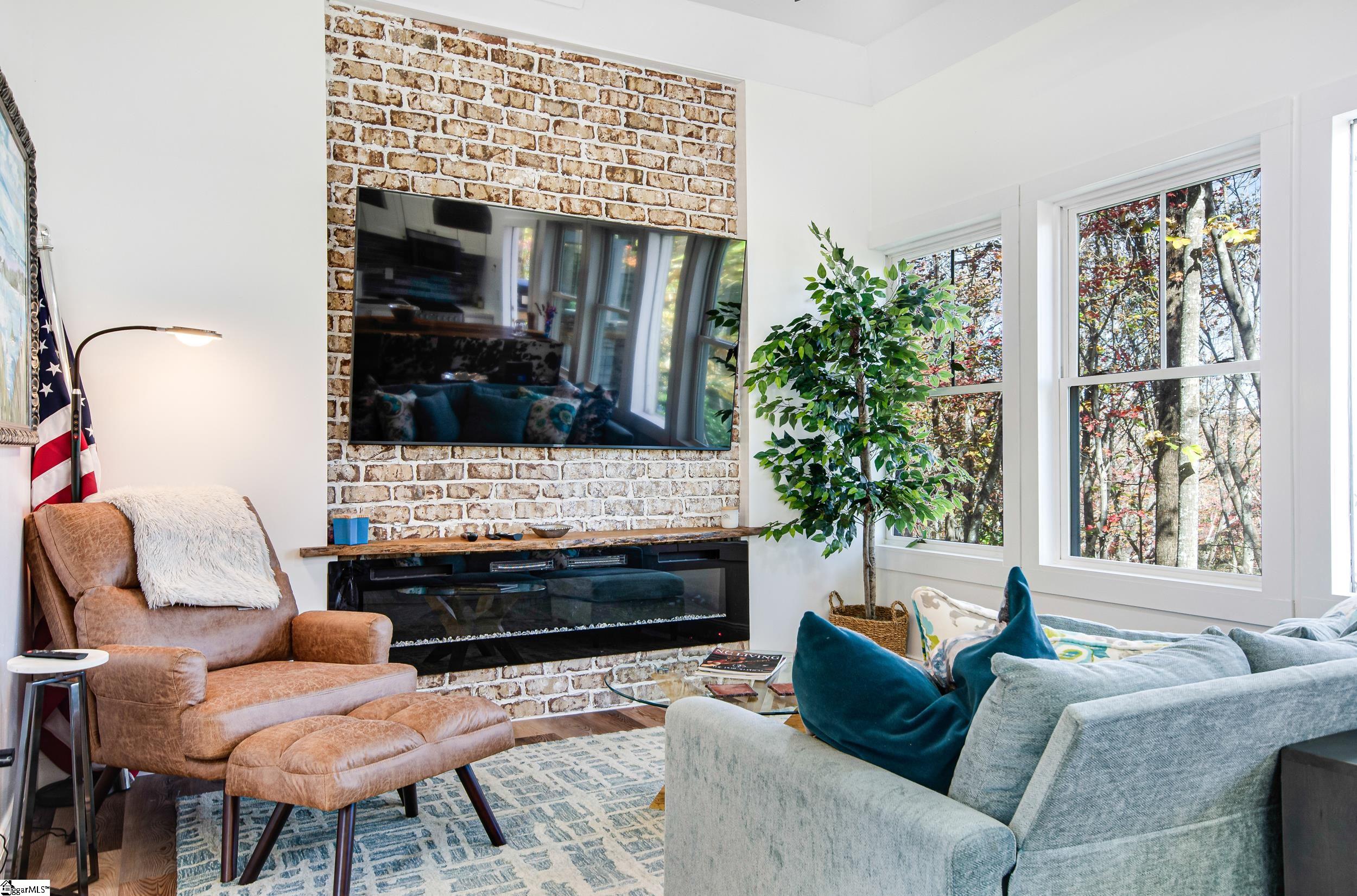 5 Sunrise Drive Cleveland, SC 29635